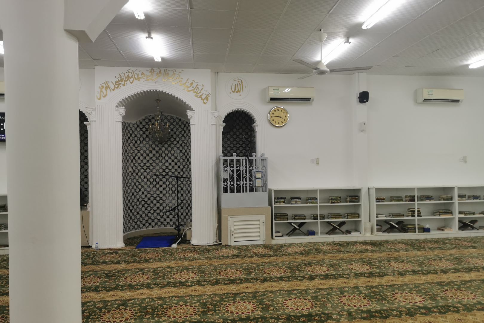 مَسْجِدُ بْنْ عُمَرْ