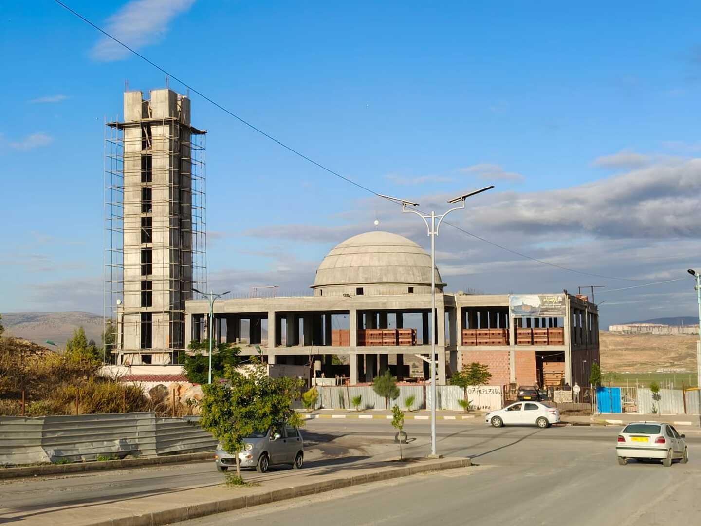 المنارة