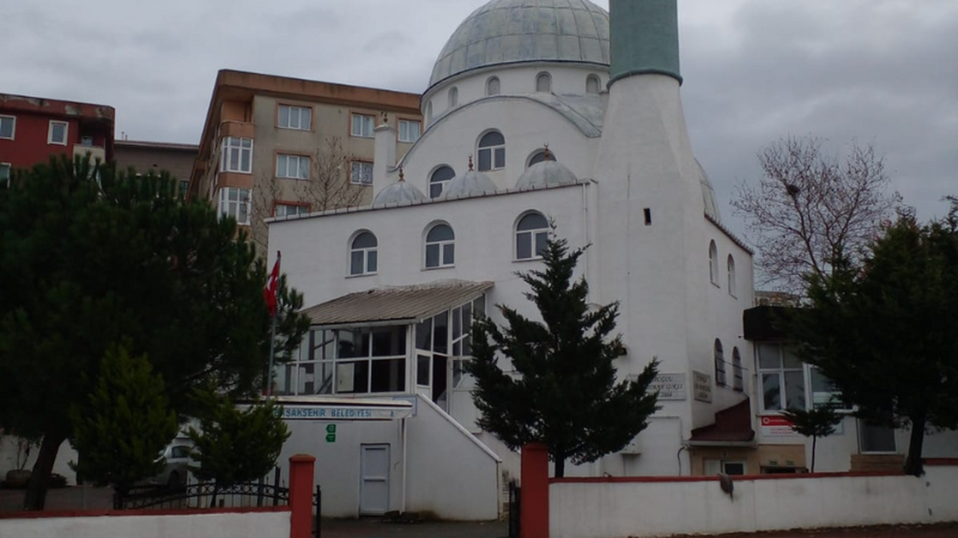 Bahçeşehir Hacı Osman Işıklı Cami