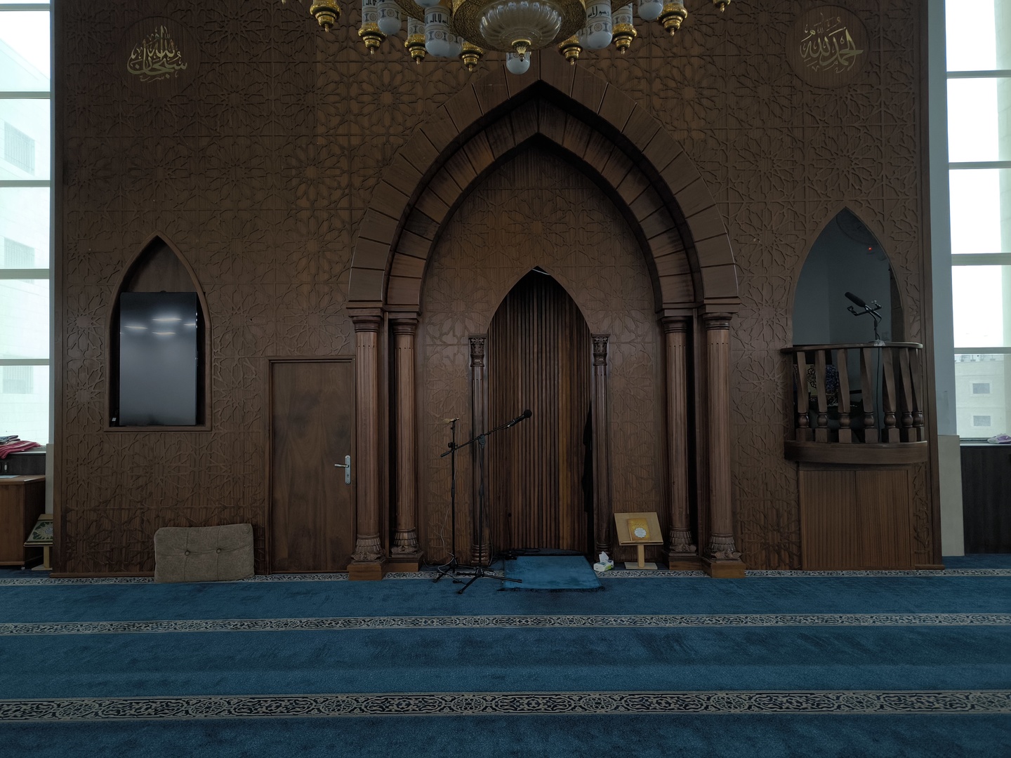 مسجد الخلفاء الراشدين