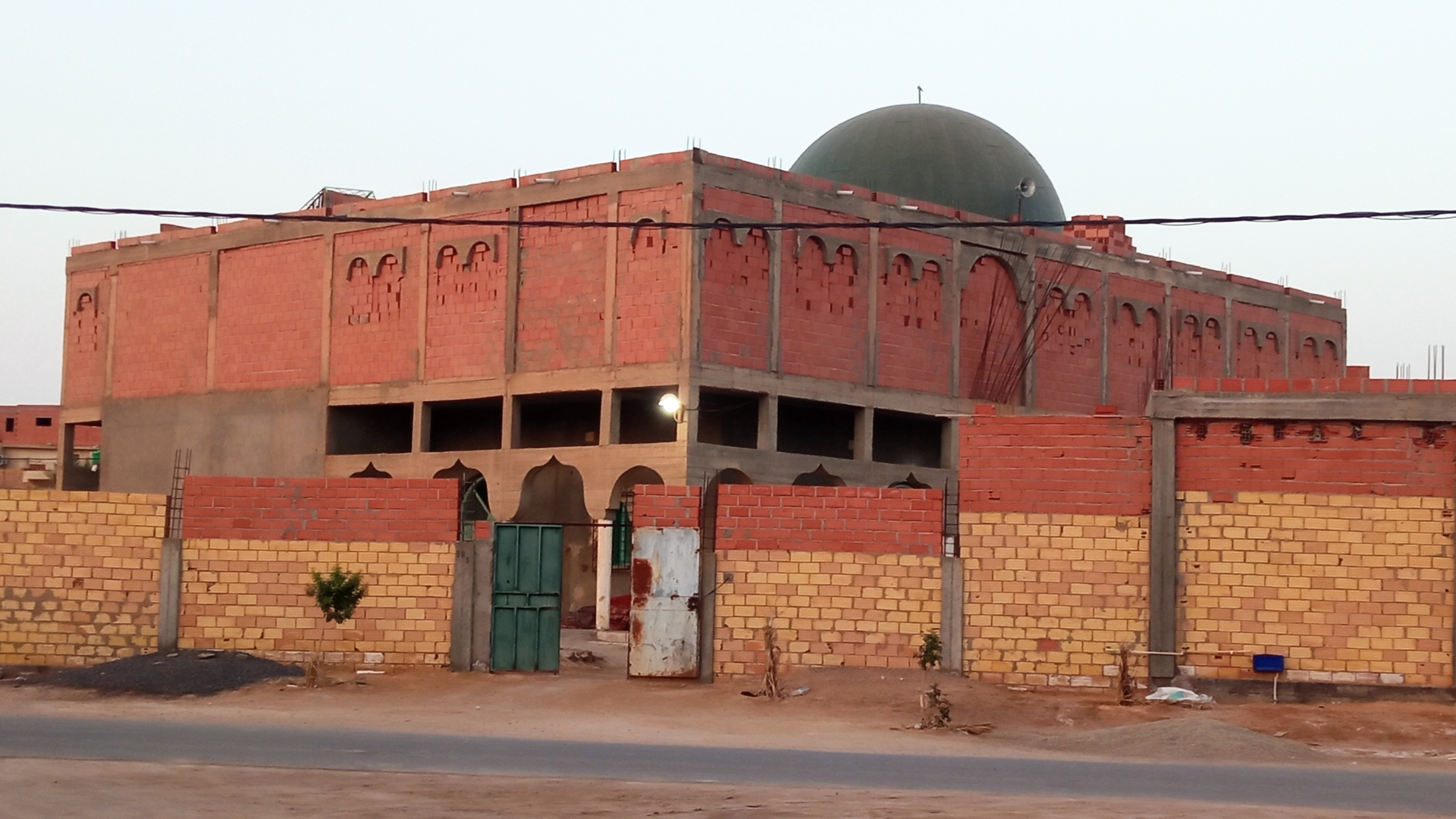 مسجد السلام جامعة
