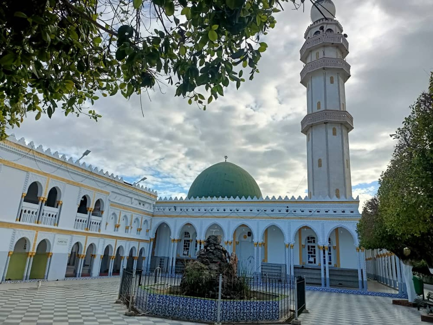 مسجد عبد المؤمن