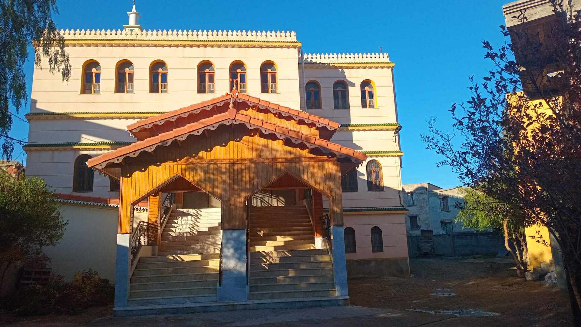 مسجد أبي عبيدة عامر بن الجراح-حي بوسعادة