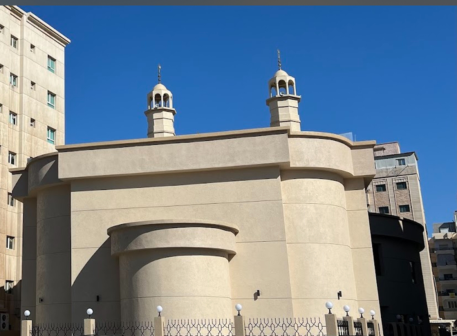 مسجد فهد سليمان الطخيم وإخوانه