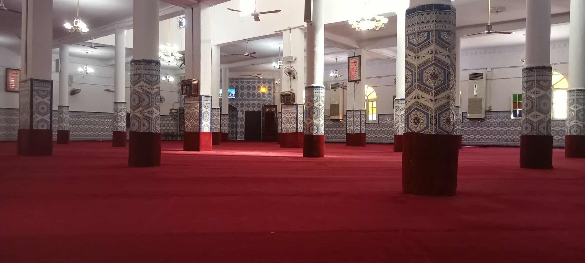 مسجد ابن جرير الطبري -منداس