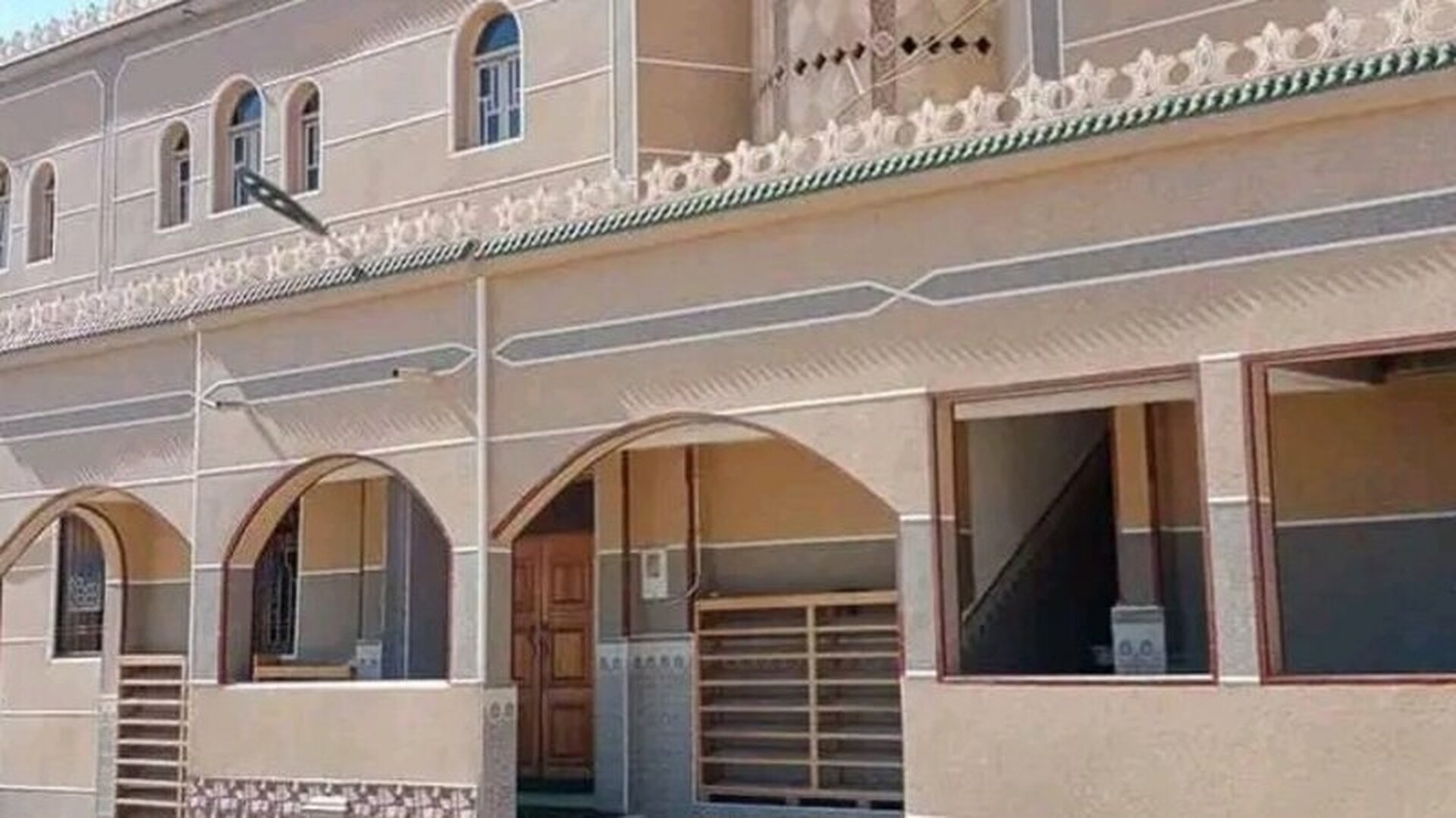 عقبة بن نافع-القيسة