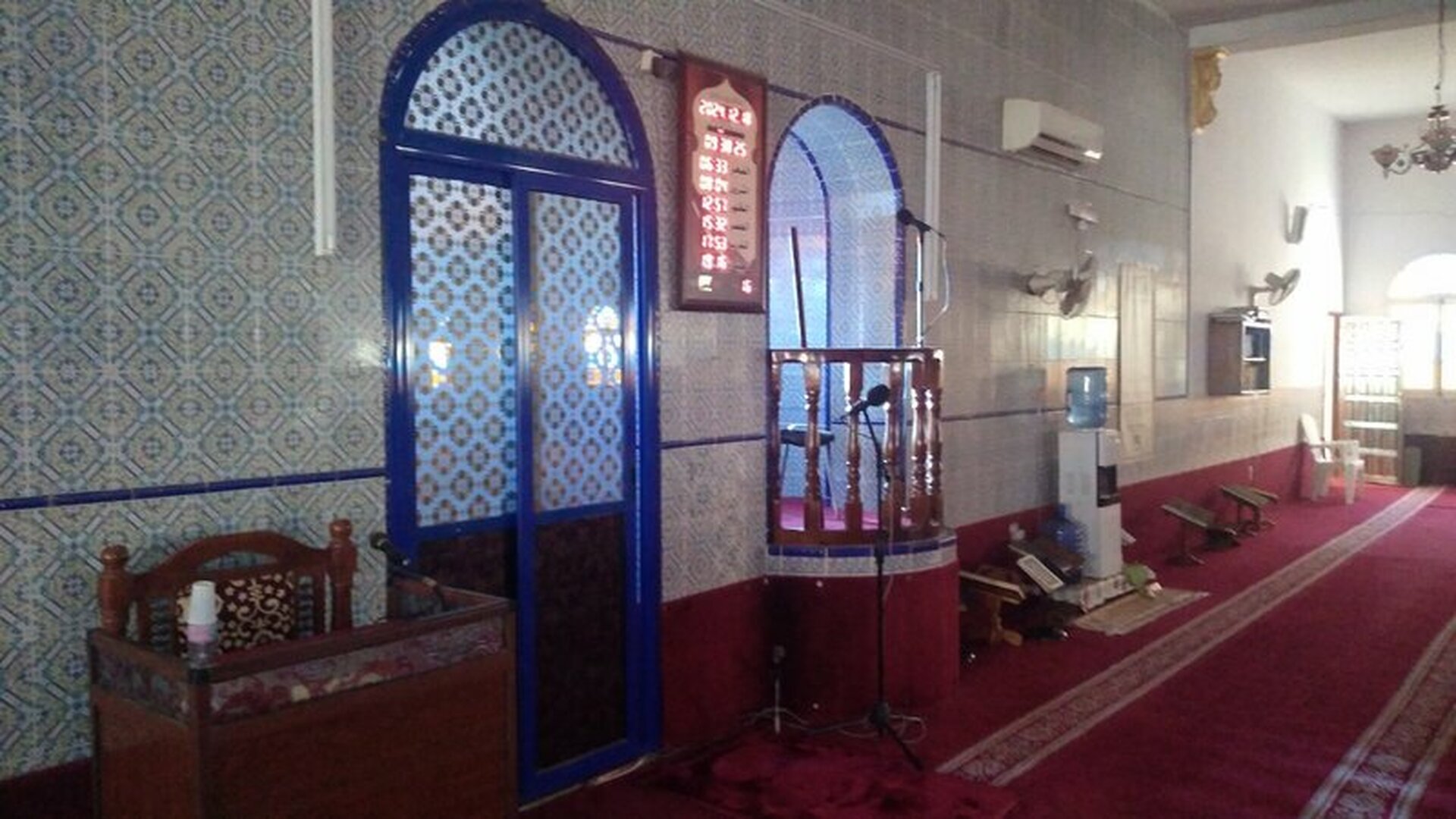 مسجد النور حي سوناطراك عين فكان