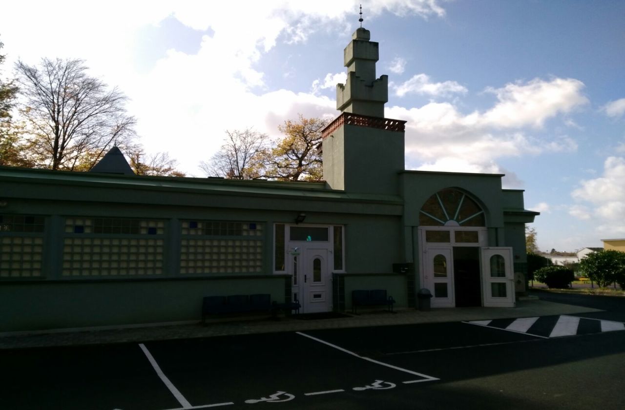 مسجد النور - Grand-Charmont