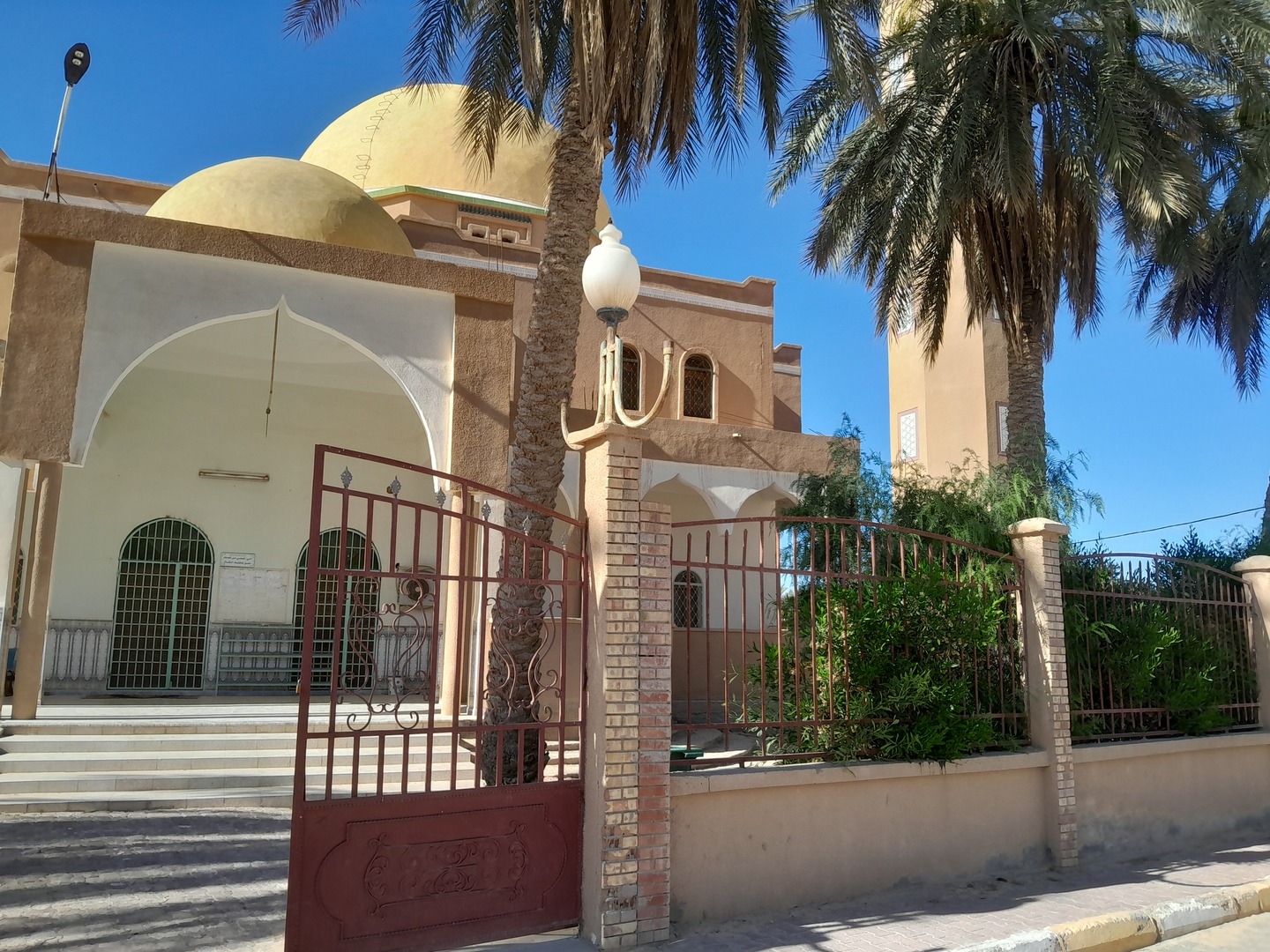 مسجد إبن عاشر بالدريميني