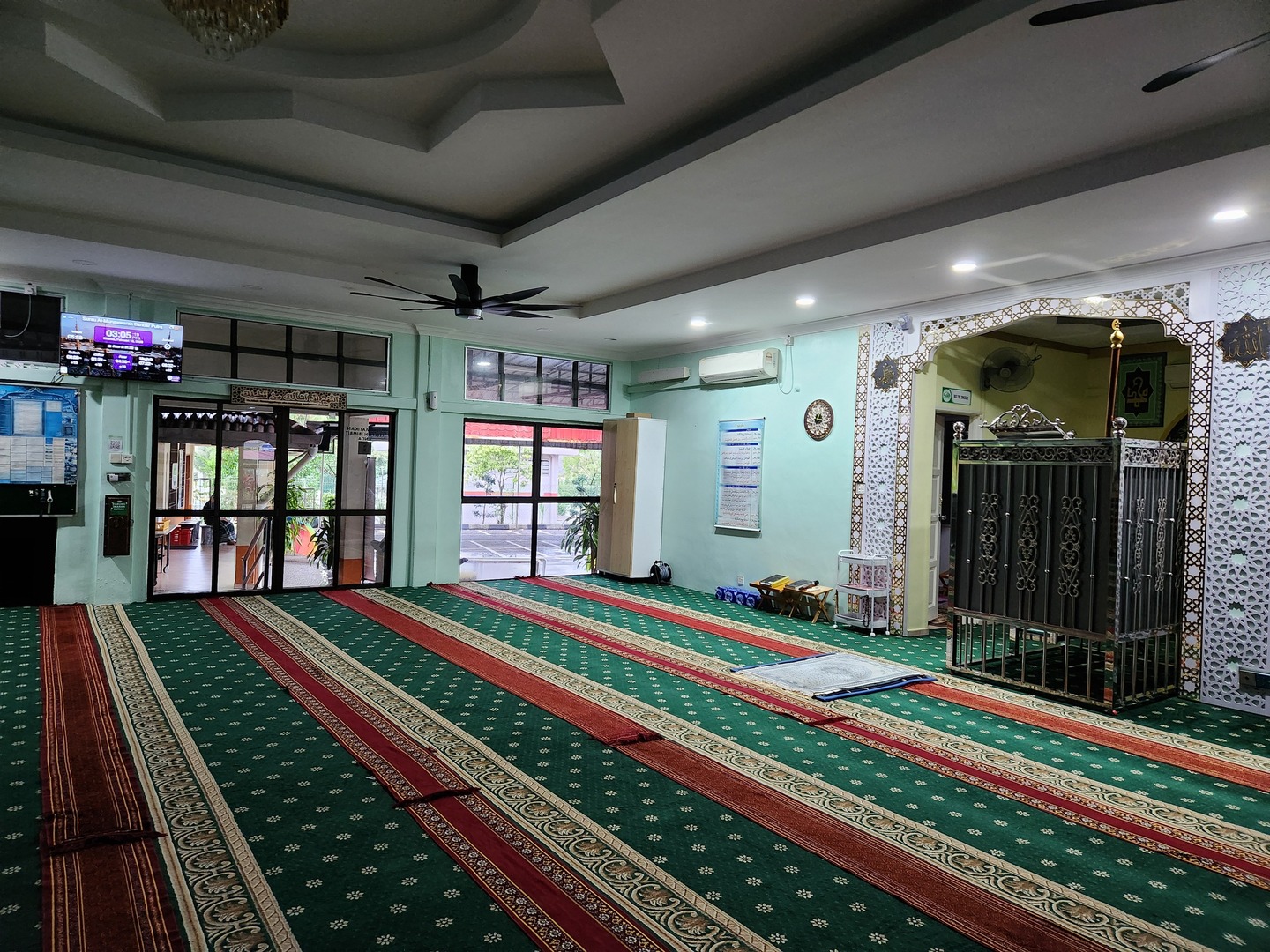 Surau Al-Munawwarah Bandar Putra