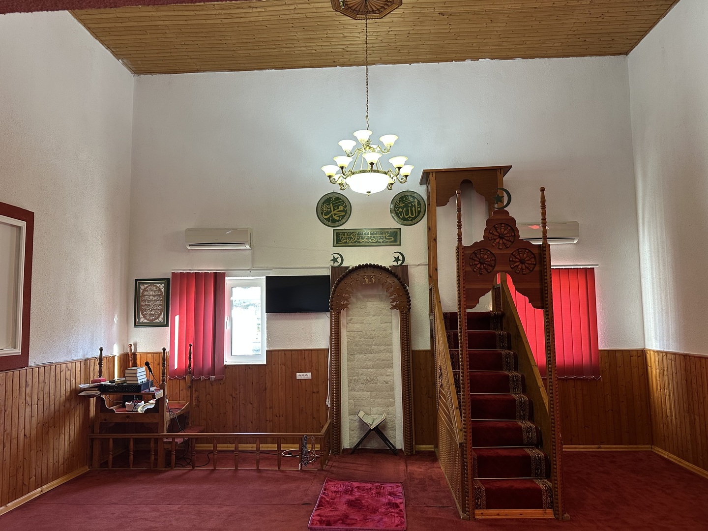 Xhamia e Ostrosit të Vogël