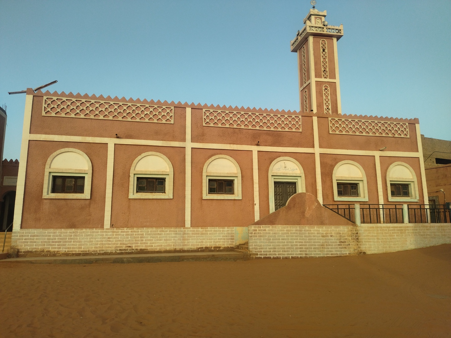 مسجد سيدنا أيوب بتينولاف الجديدة