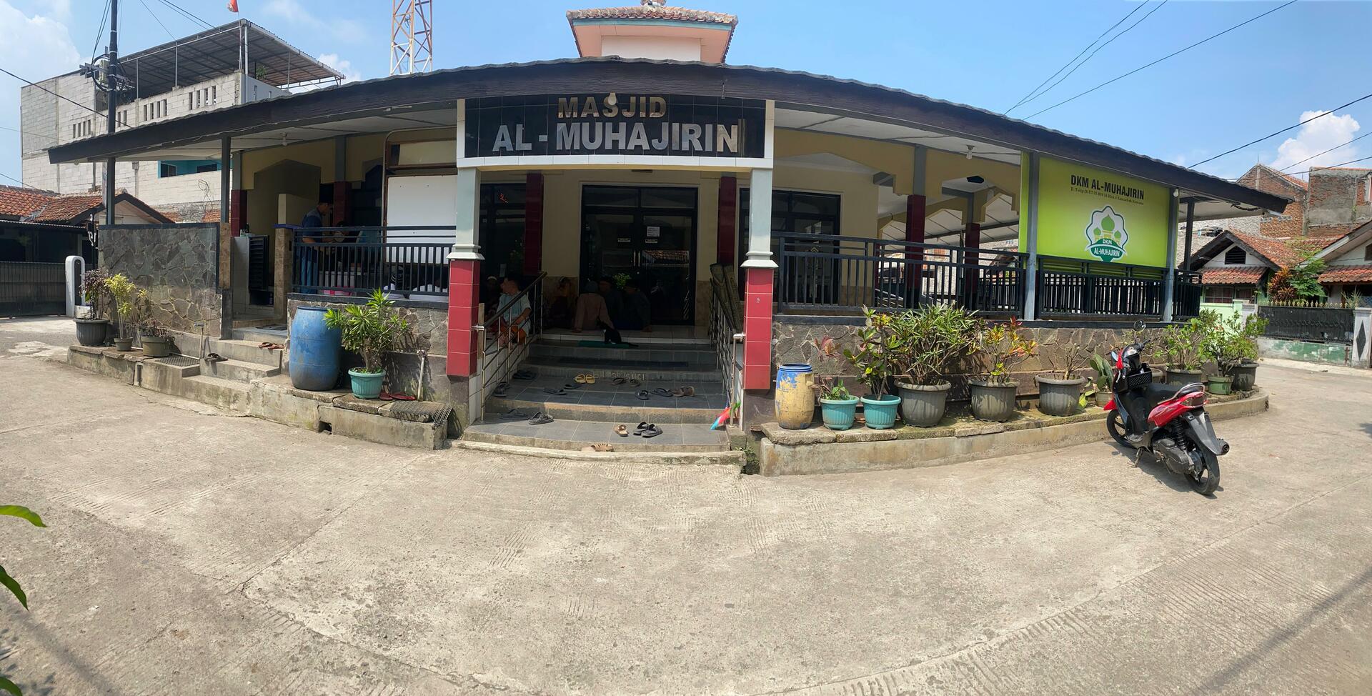 Al-Muhajirin Rw.04
