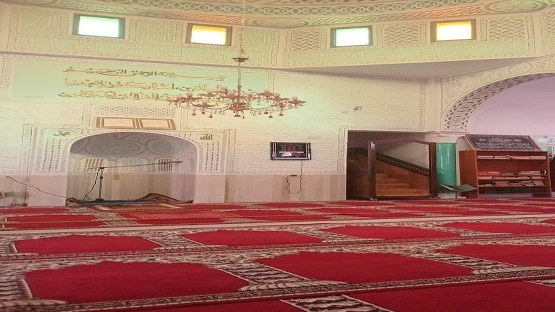جامع البخاري بوادي موسى