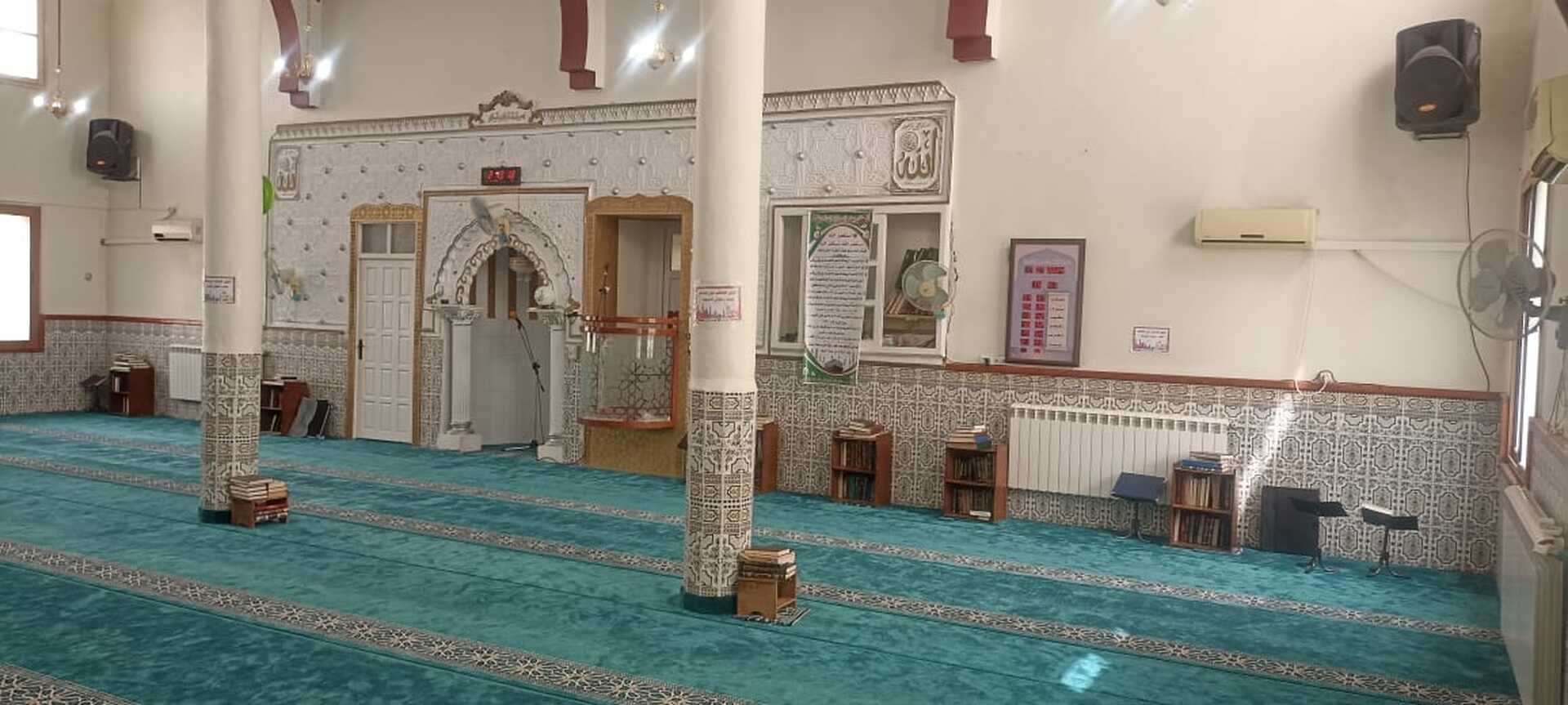 مسجد عمر بن الخطاب  بوفولة*شلغوم العيد.