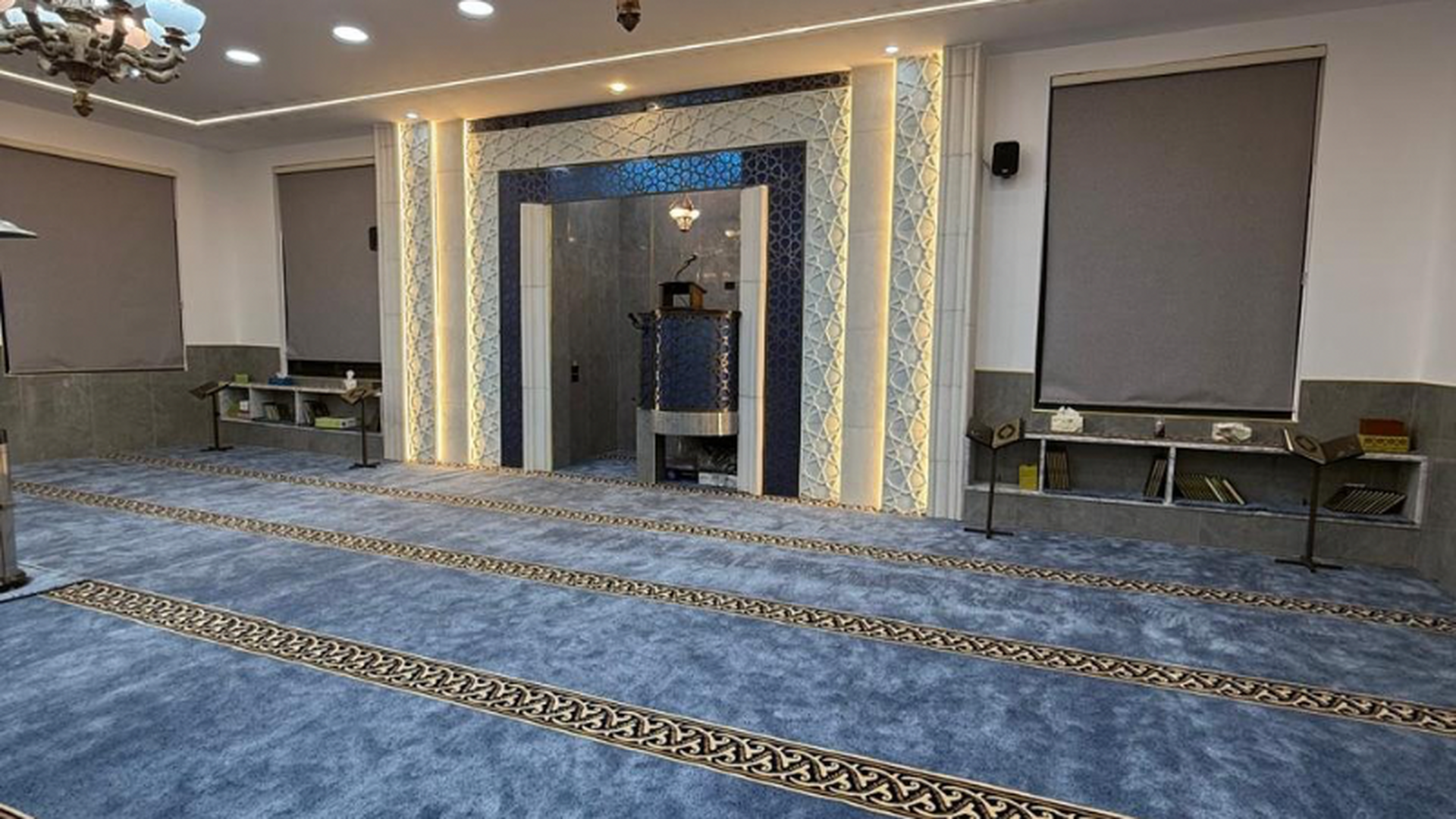 مسجد الحاج توفيق عقلة الخوالدة و زوجته