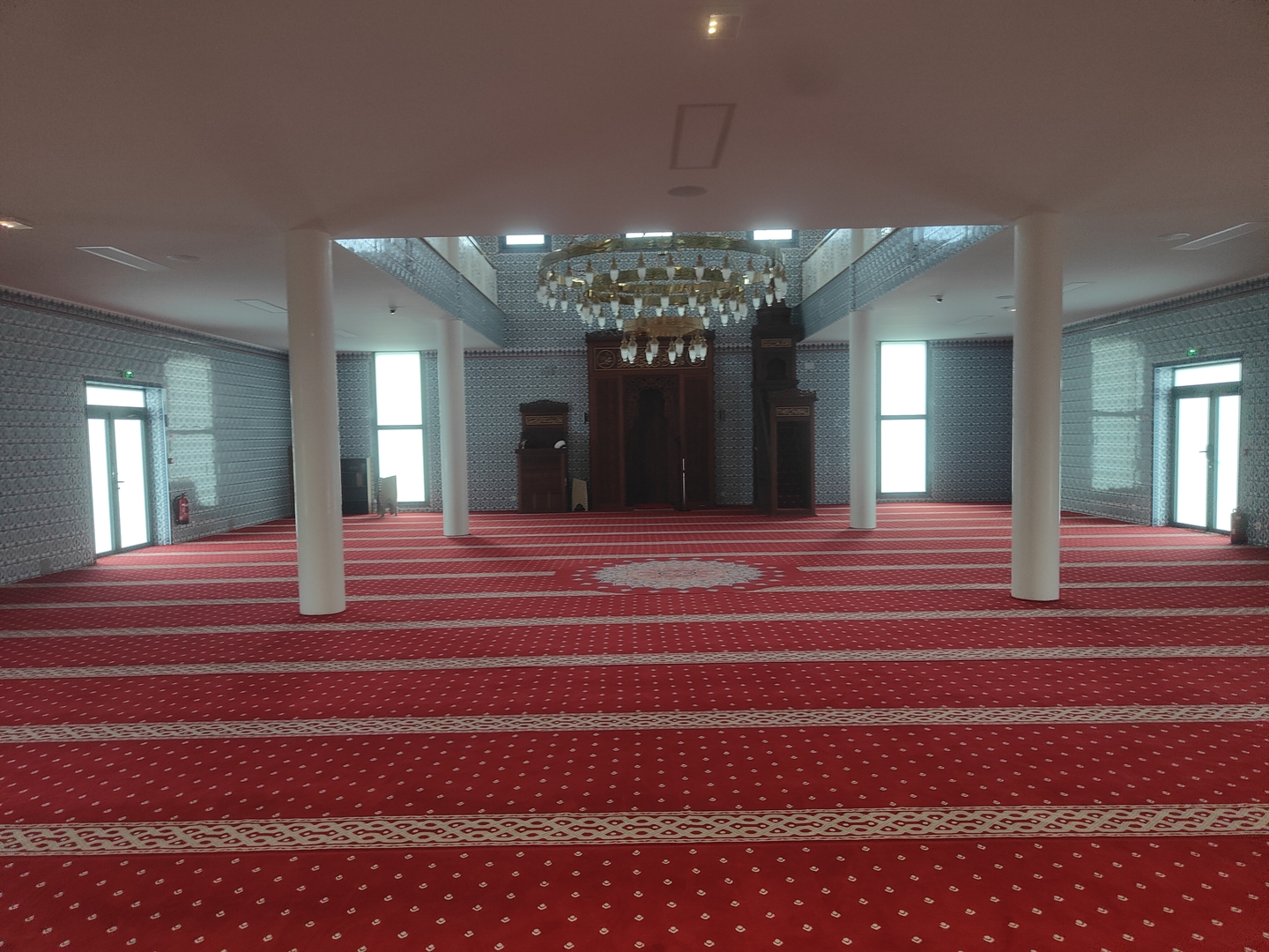 DİTİB FATIH CAMİİ