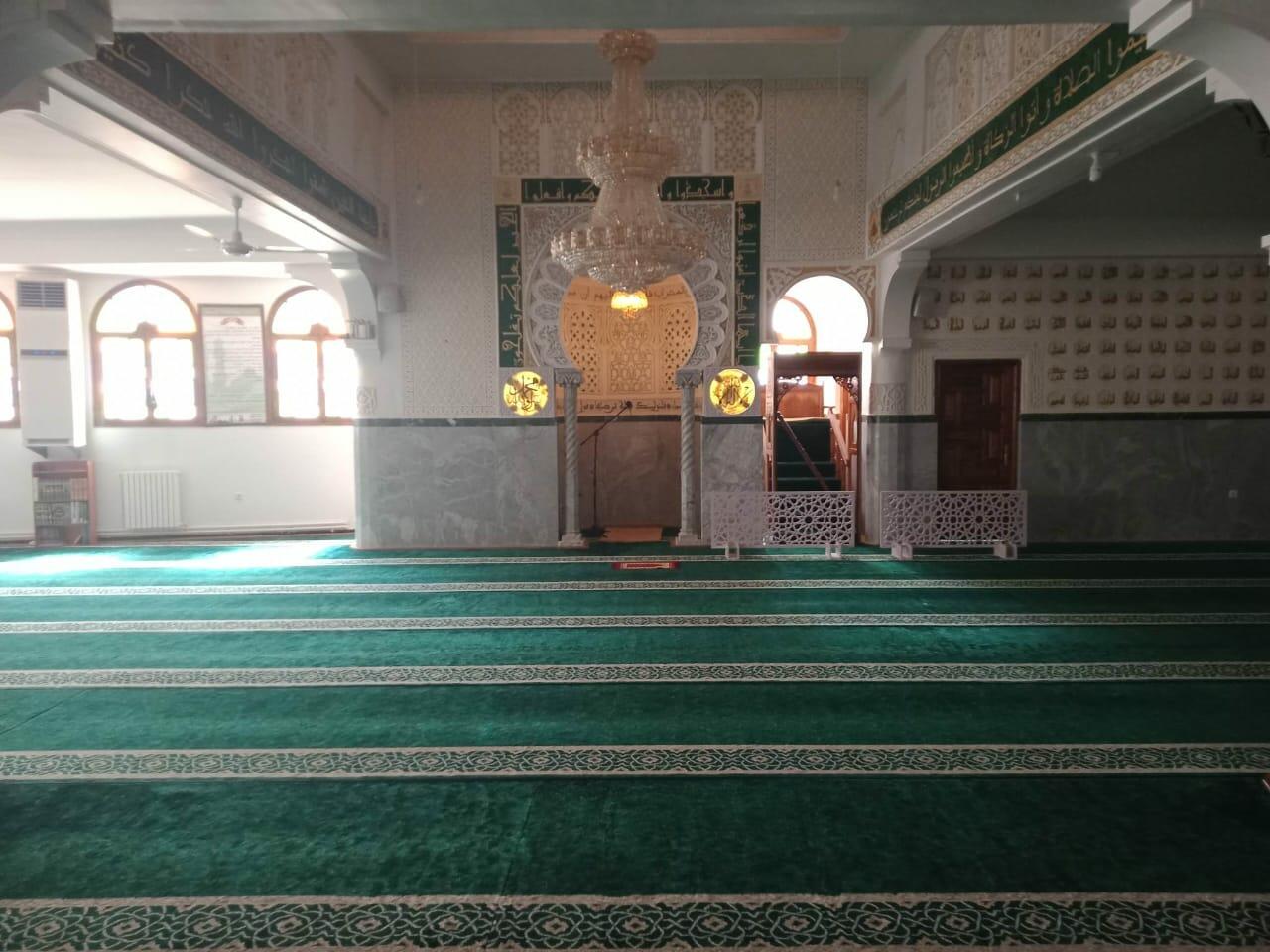 مسجد النور امامة منصورة