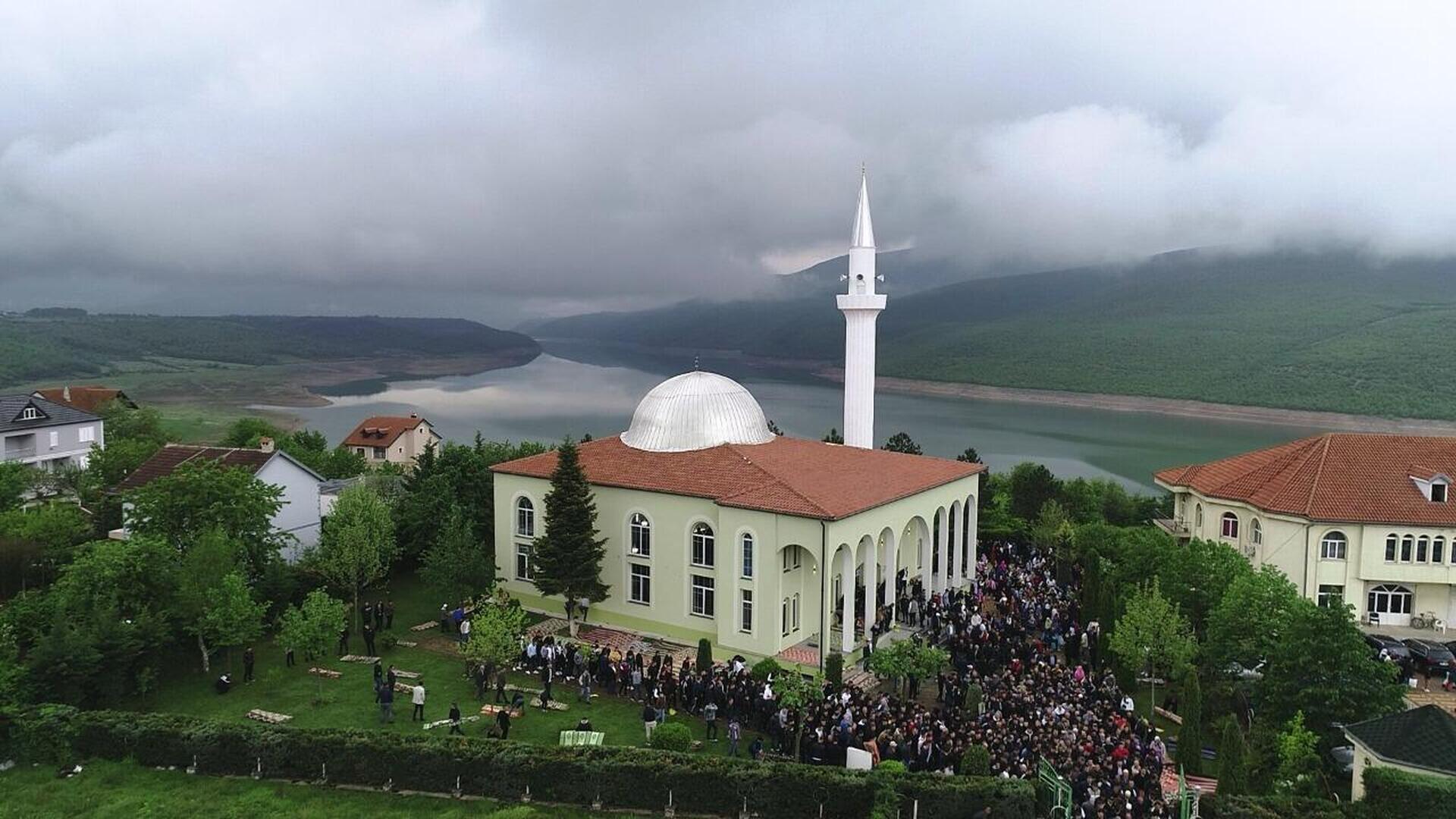 Xhamia ''Salim bin Mahfuz''1.