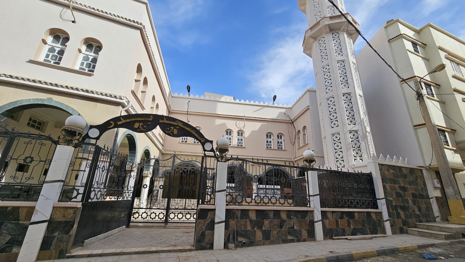 مسجد بدر  - بارك فوراج - باتنة