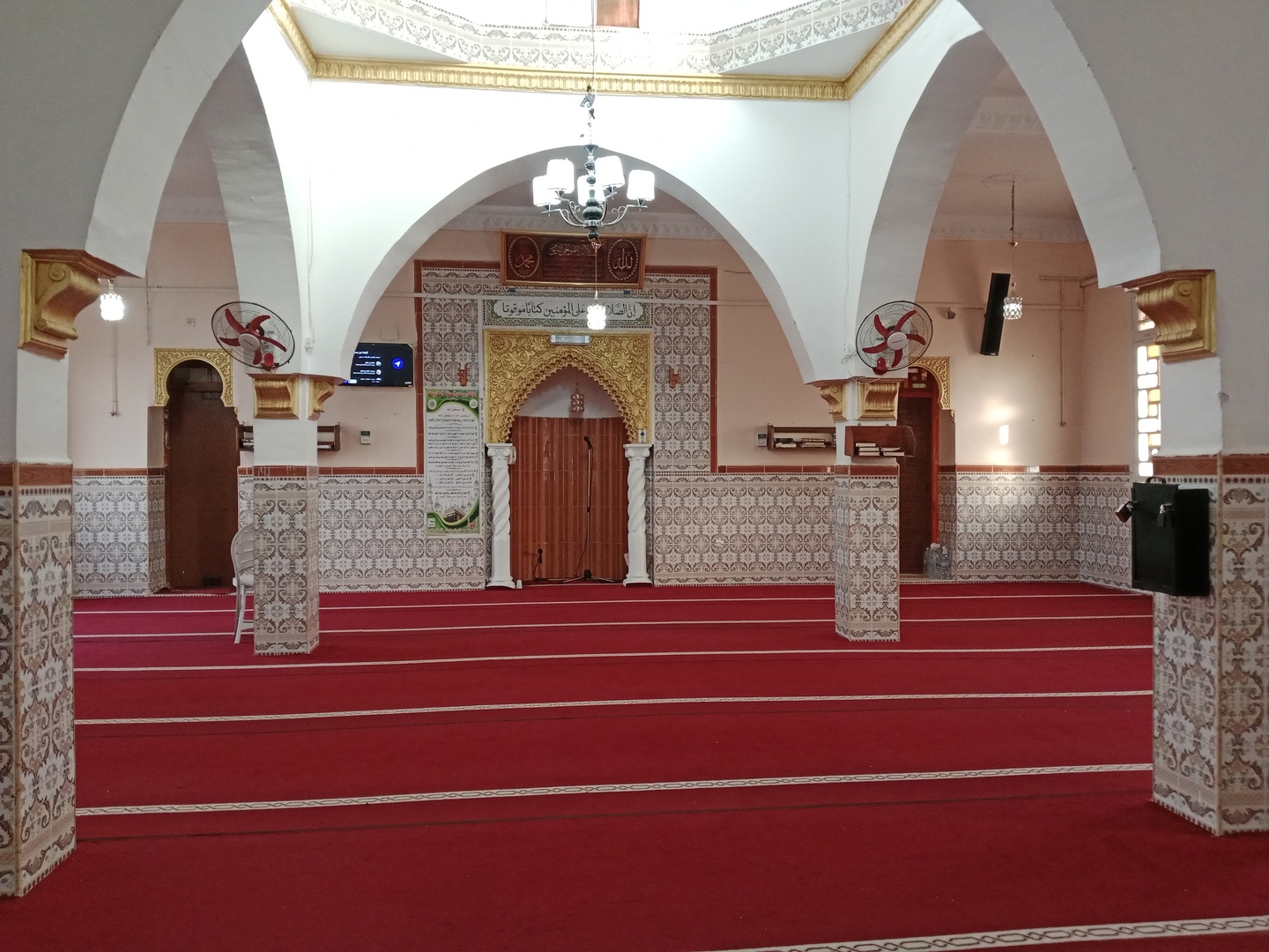 مسجد عقبة بن نافع اولاد رحمون المدية