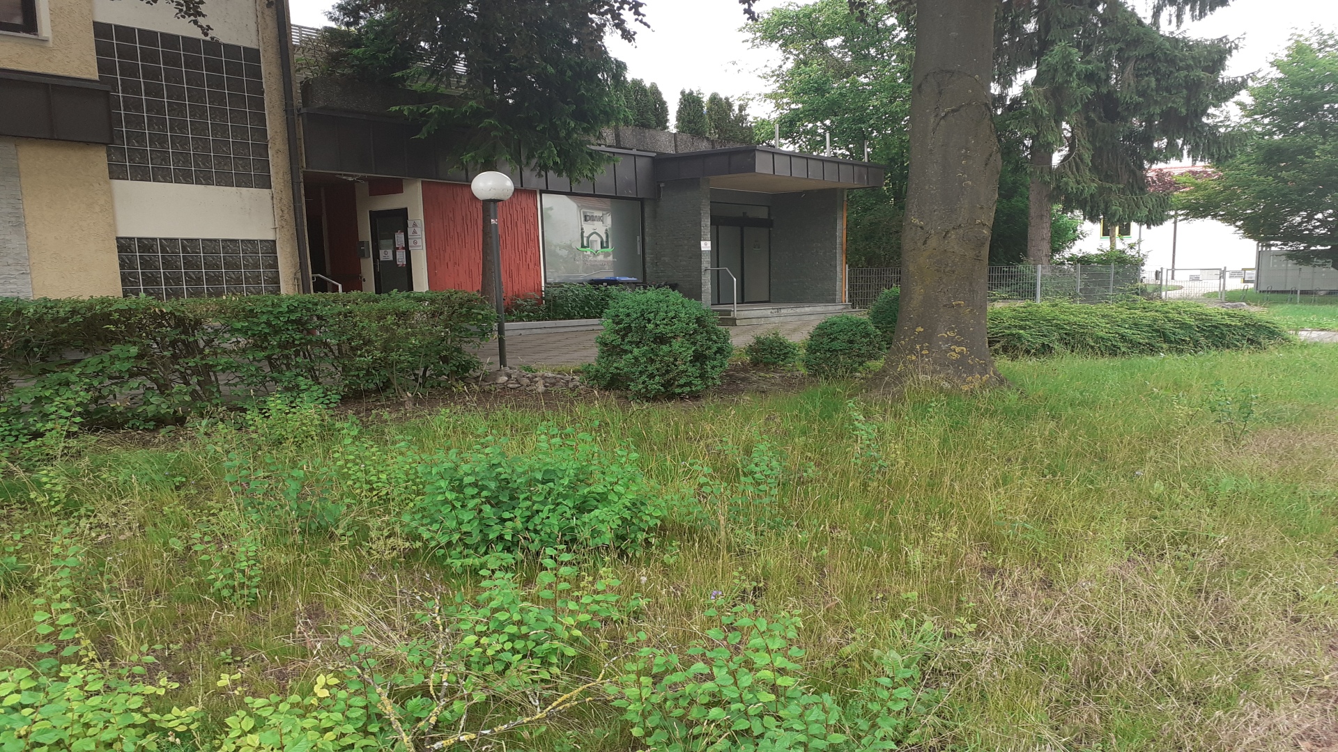 DMK مسجد الإحسان