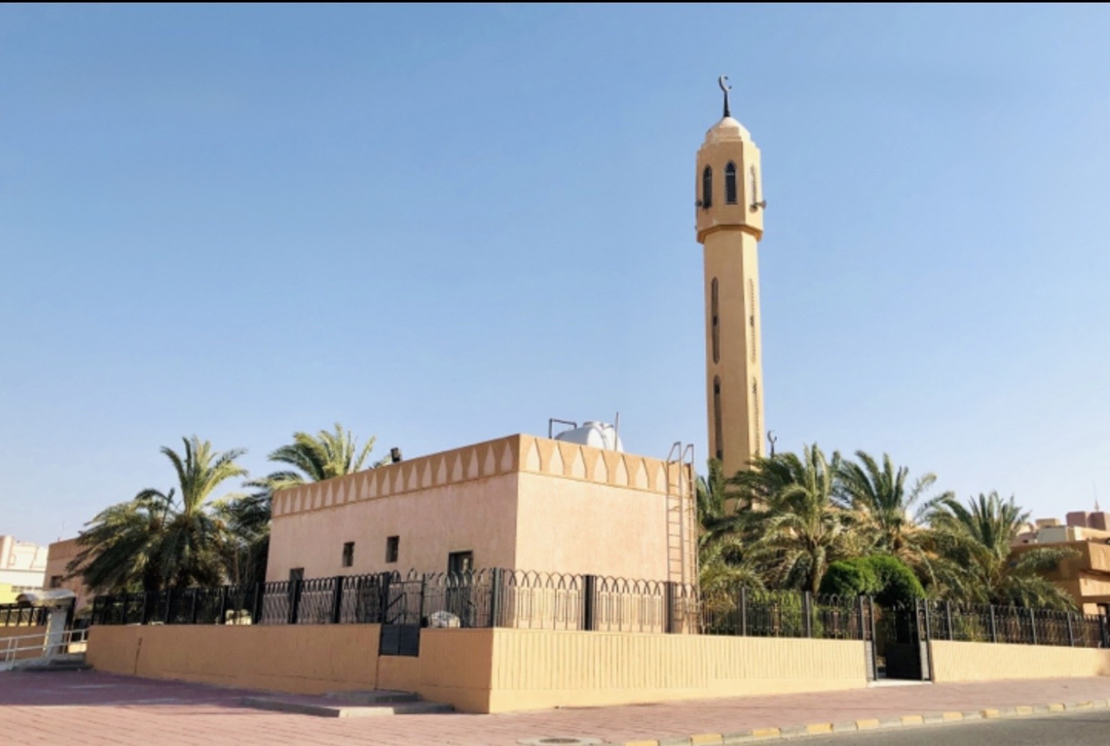 مسجد كعب بن زيد الانصاري