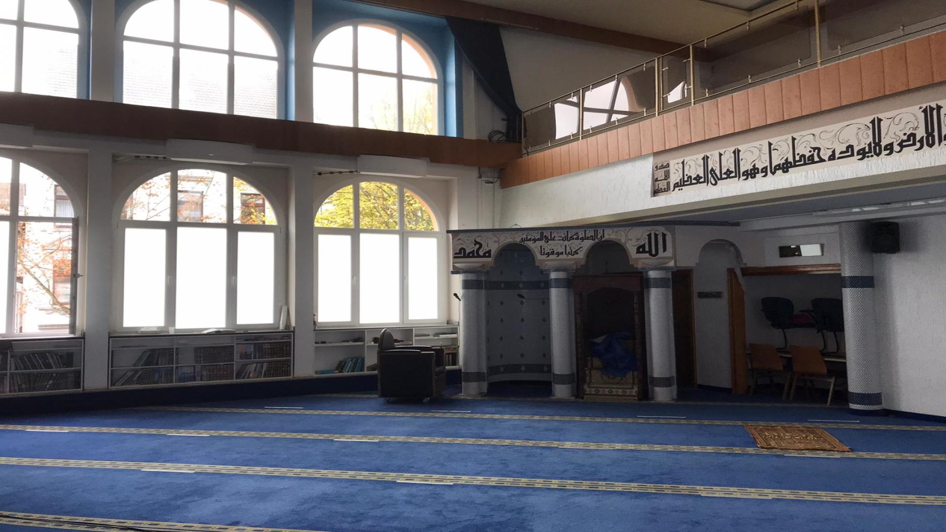 مسجد الموحدين إسن