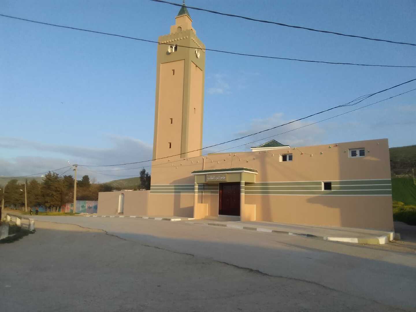 جامع عمر ابن الخطاب - الماثلين