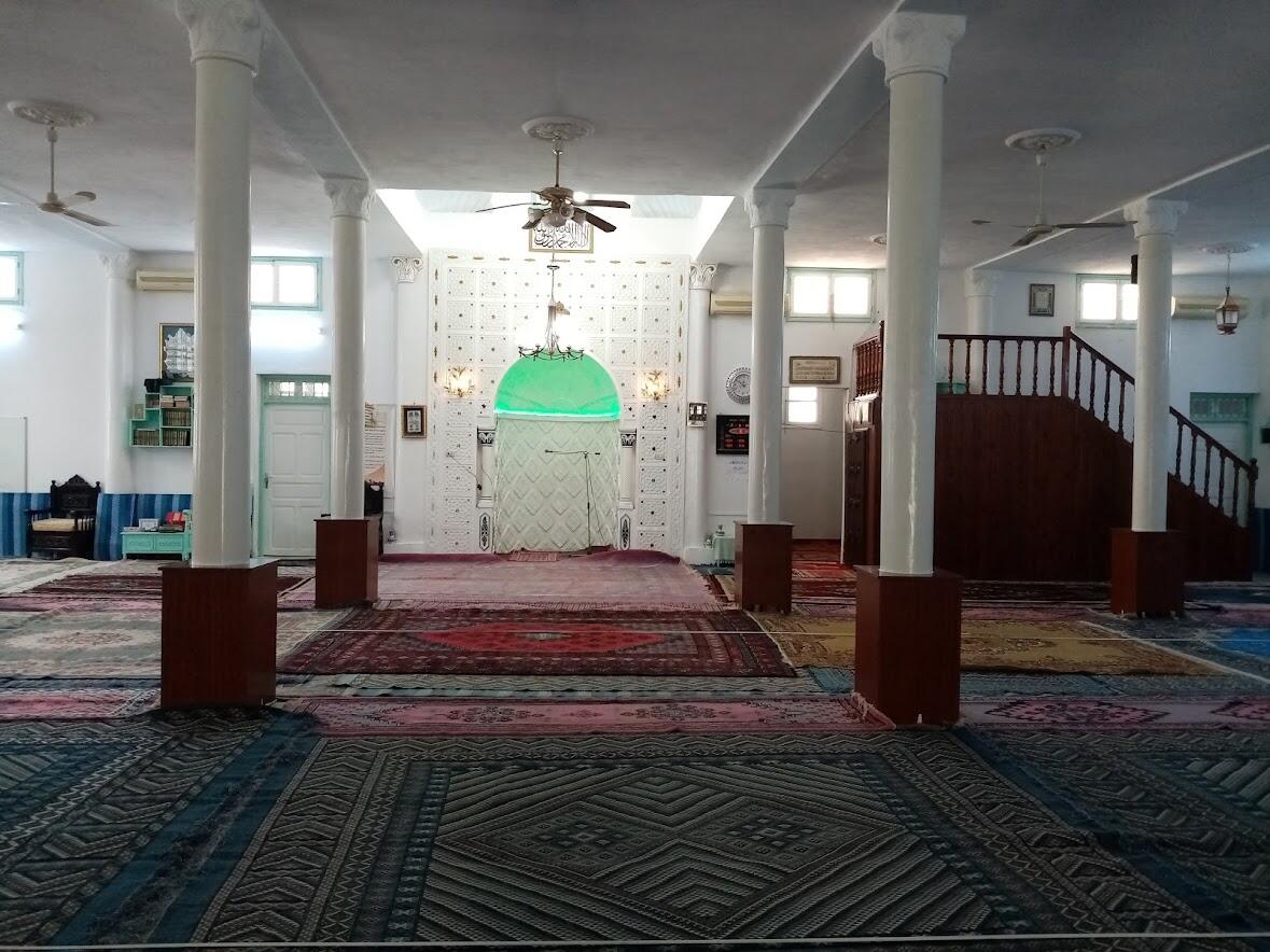 جامع أبي بكر الصديق حي إشبيلية