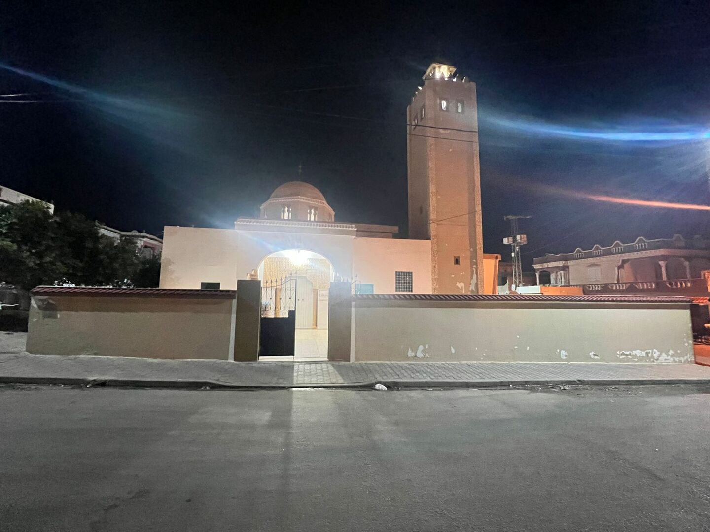 جامع الحويض ـ أوتيك
