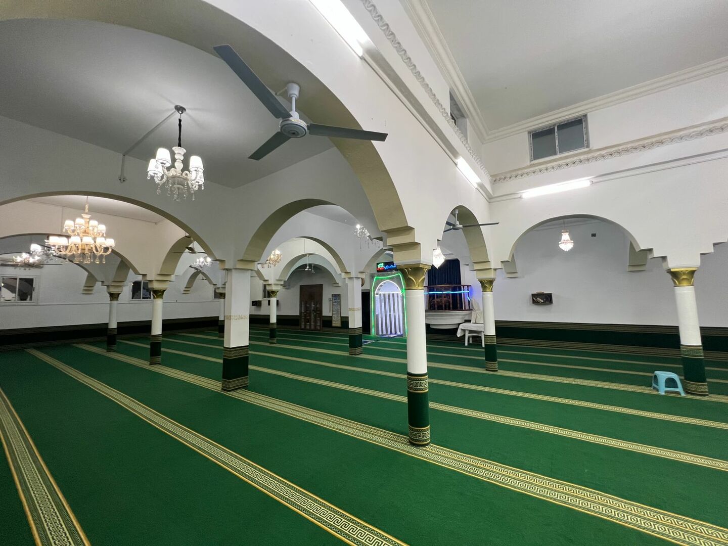 جامع الحويض ـ أوتيك