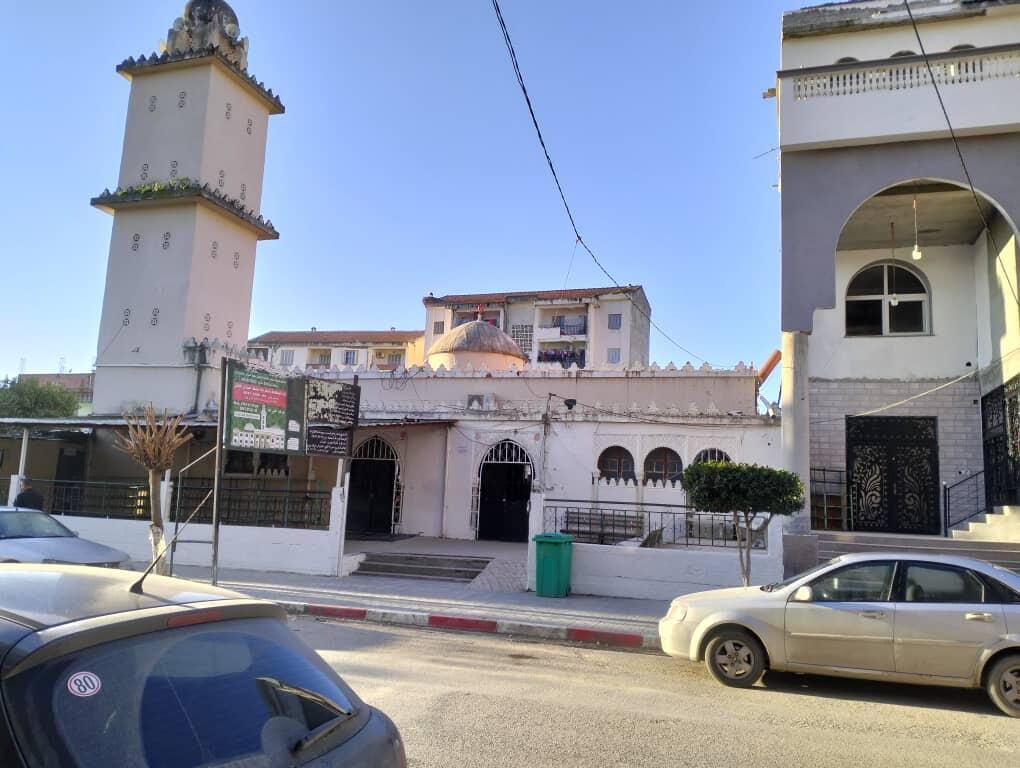 مسجد الشهيد شريفي محمد