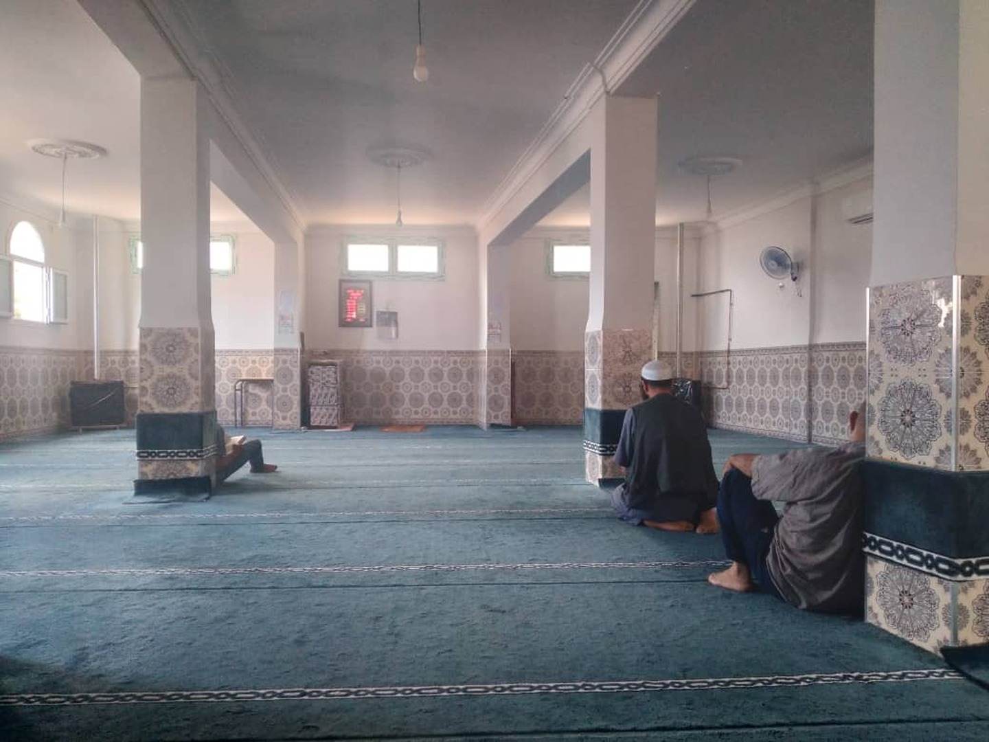 مسجد ايت الحاج ولاية تيزي وزو