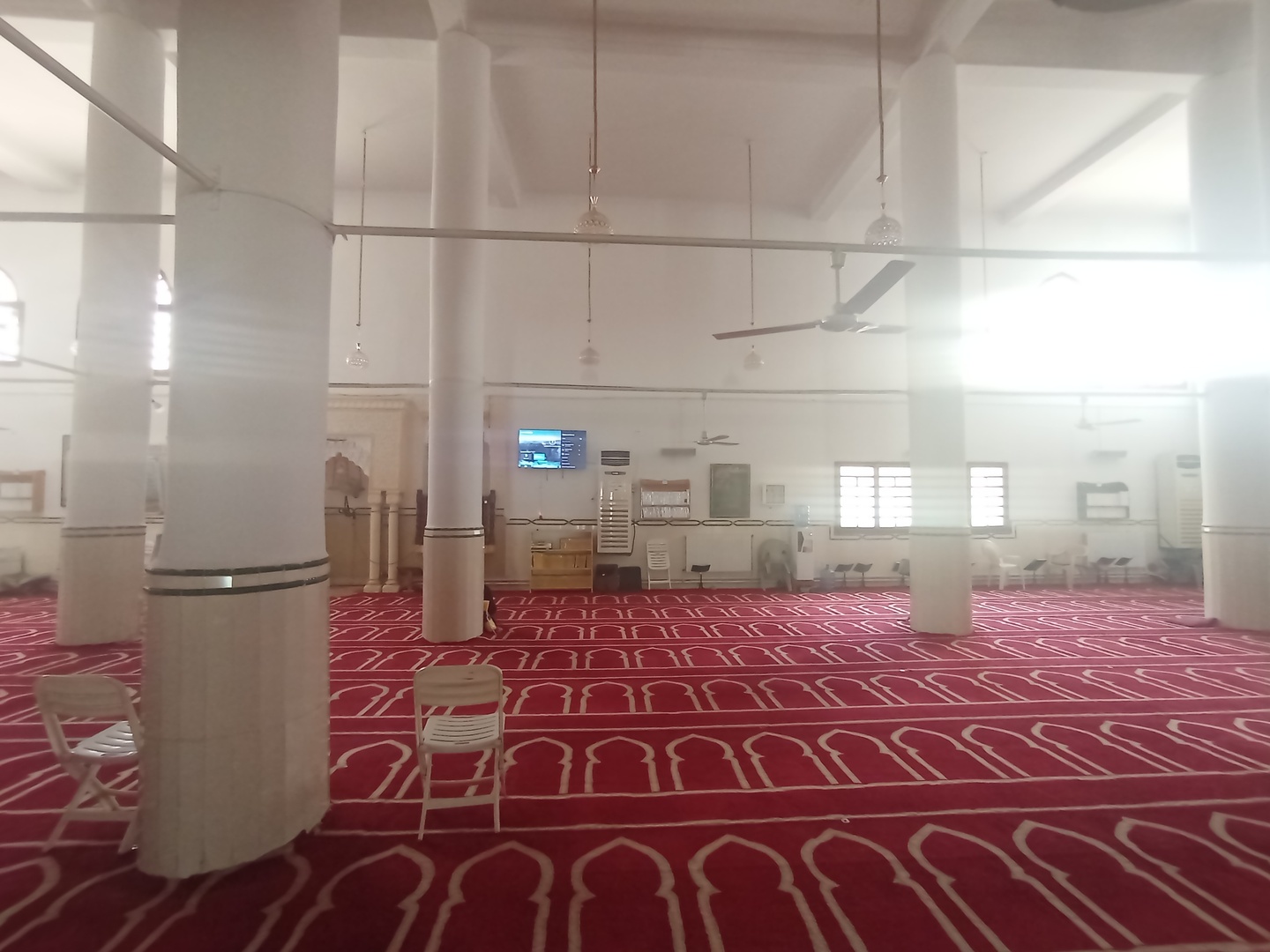 مسجد أبي ذر الغفاري - أم البواقي-
