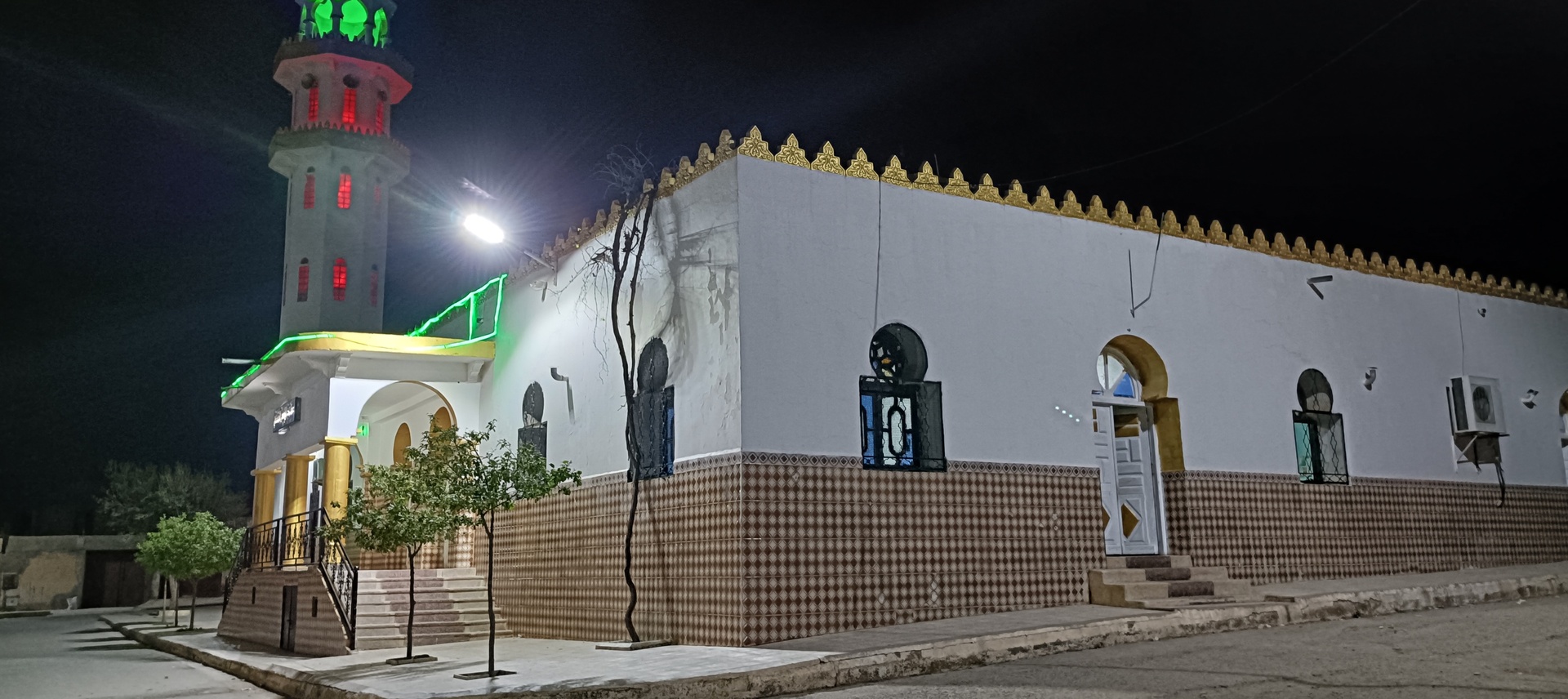 مسجد الإمام النسائي حسين