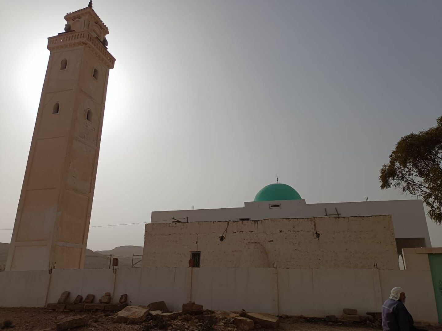 جامع الامان  القلعة الغربية تطاوين