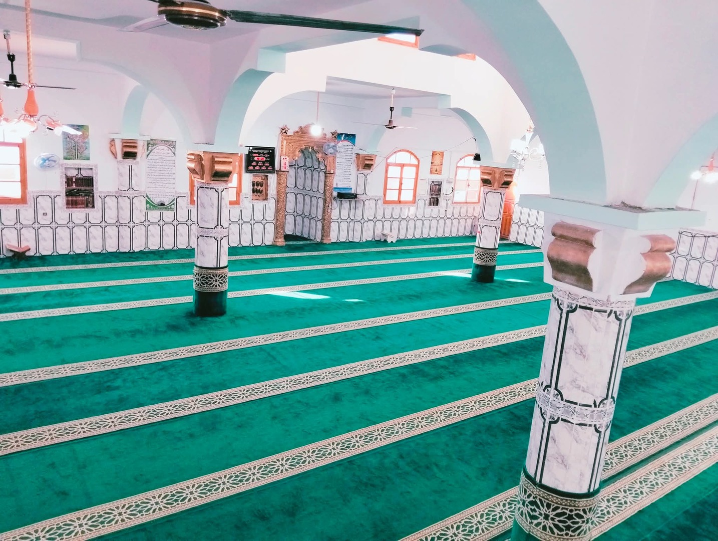 المسجد الكبير عين غراب