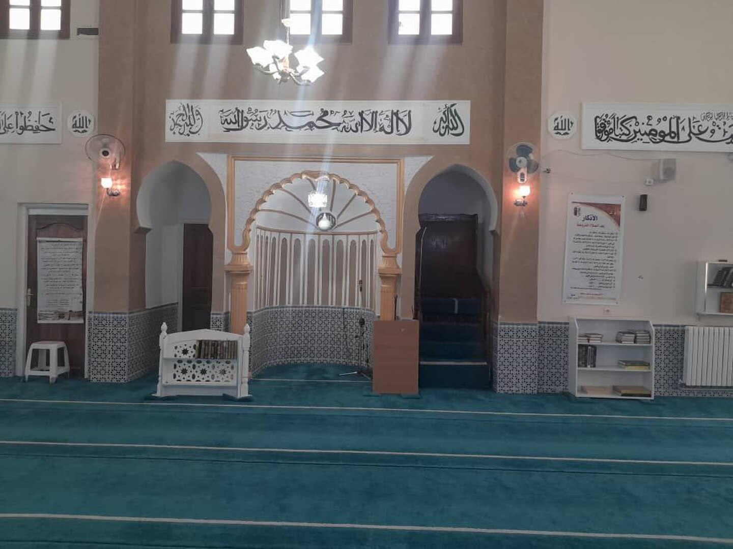 مسجد النور-عين مخلوف