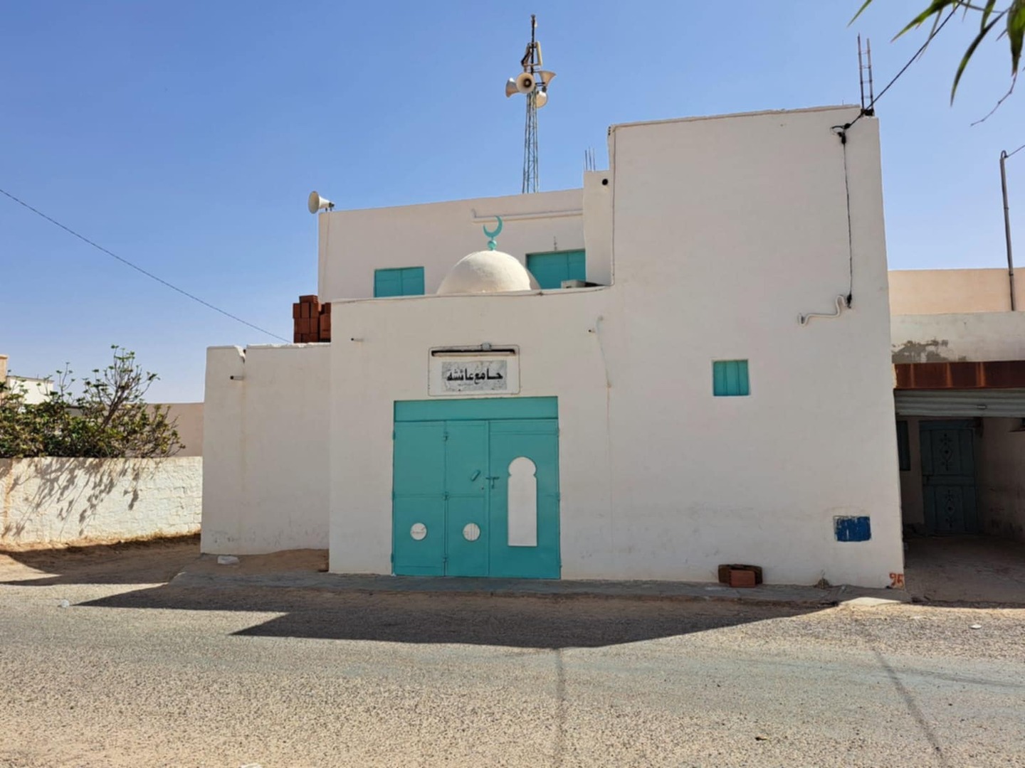 مسجد عائشة -هنشير حواشي