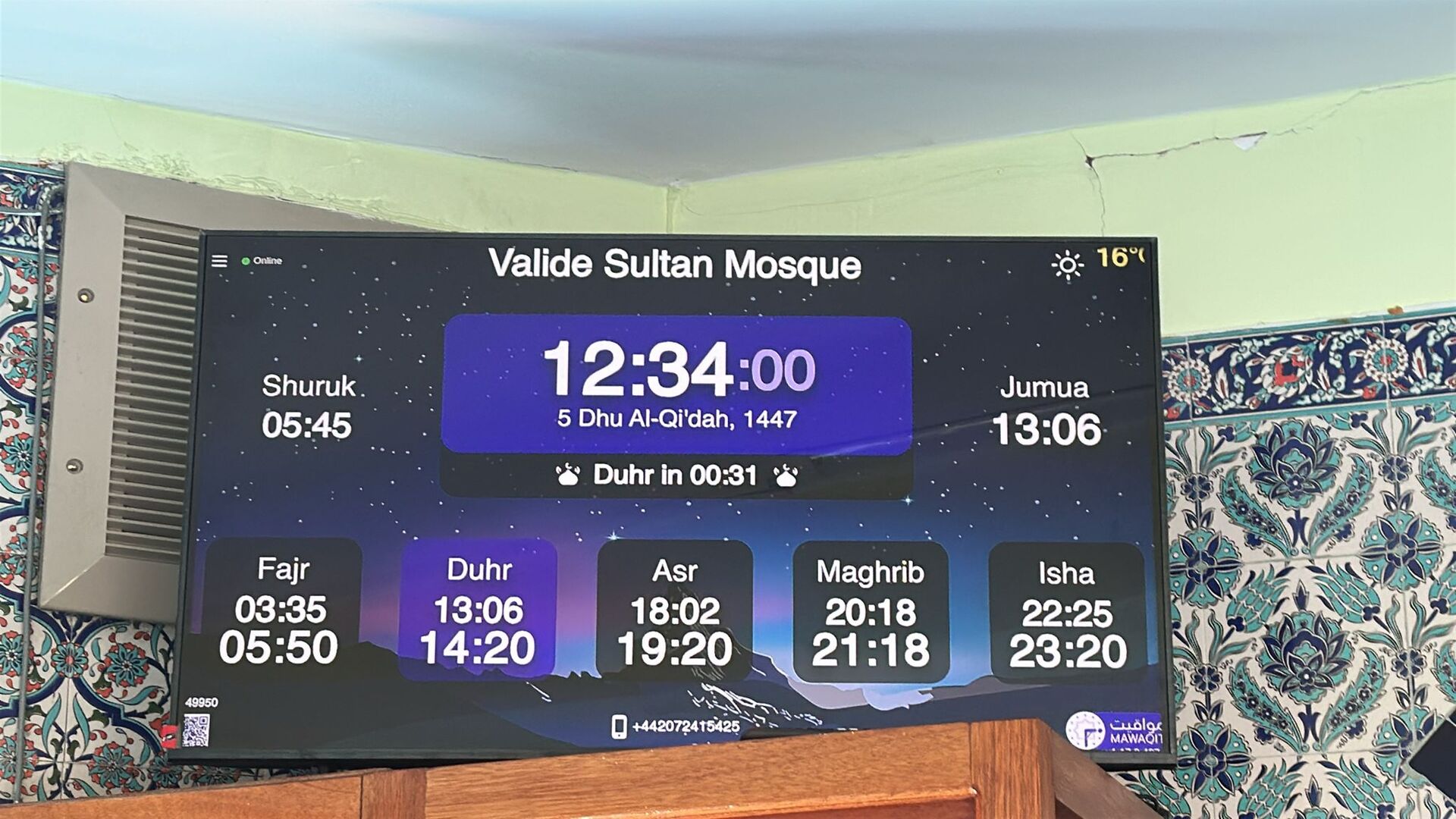 Valide Sultan Mosque