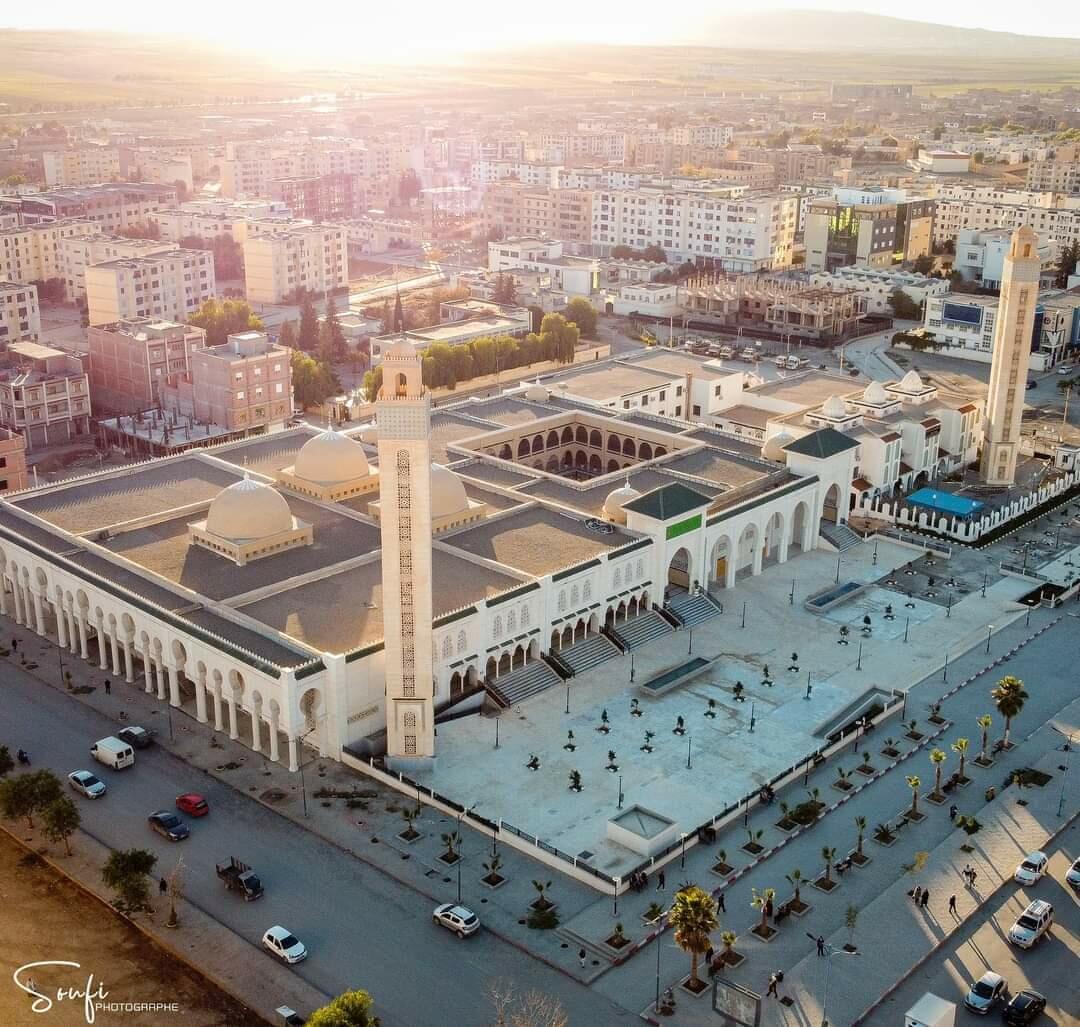 مسجد عقبة بن نافع