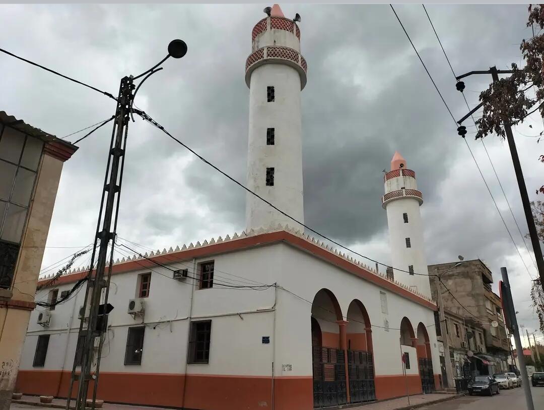 مسجد عبد الحميد بن باديس المنصورة