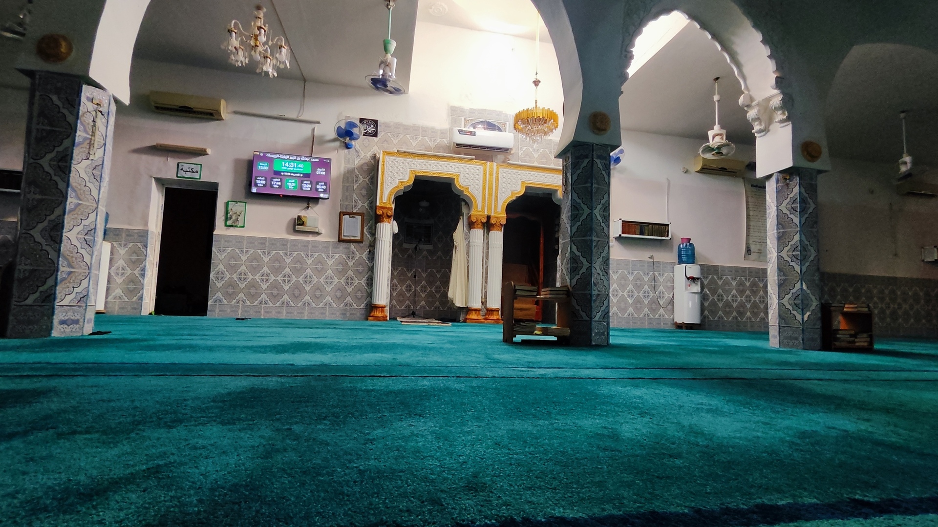 مسجد عبدالله بن الزبير الزياينة-الرويسات