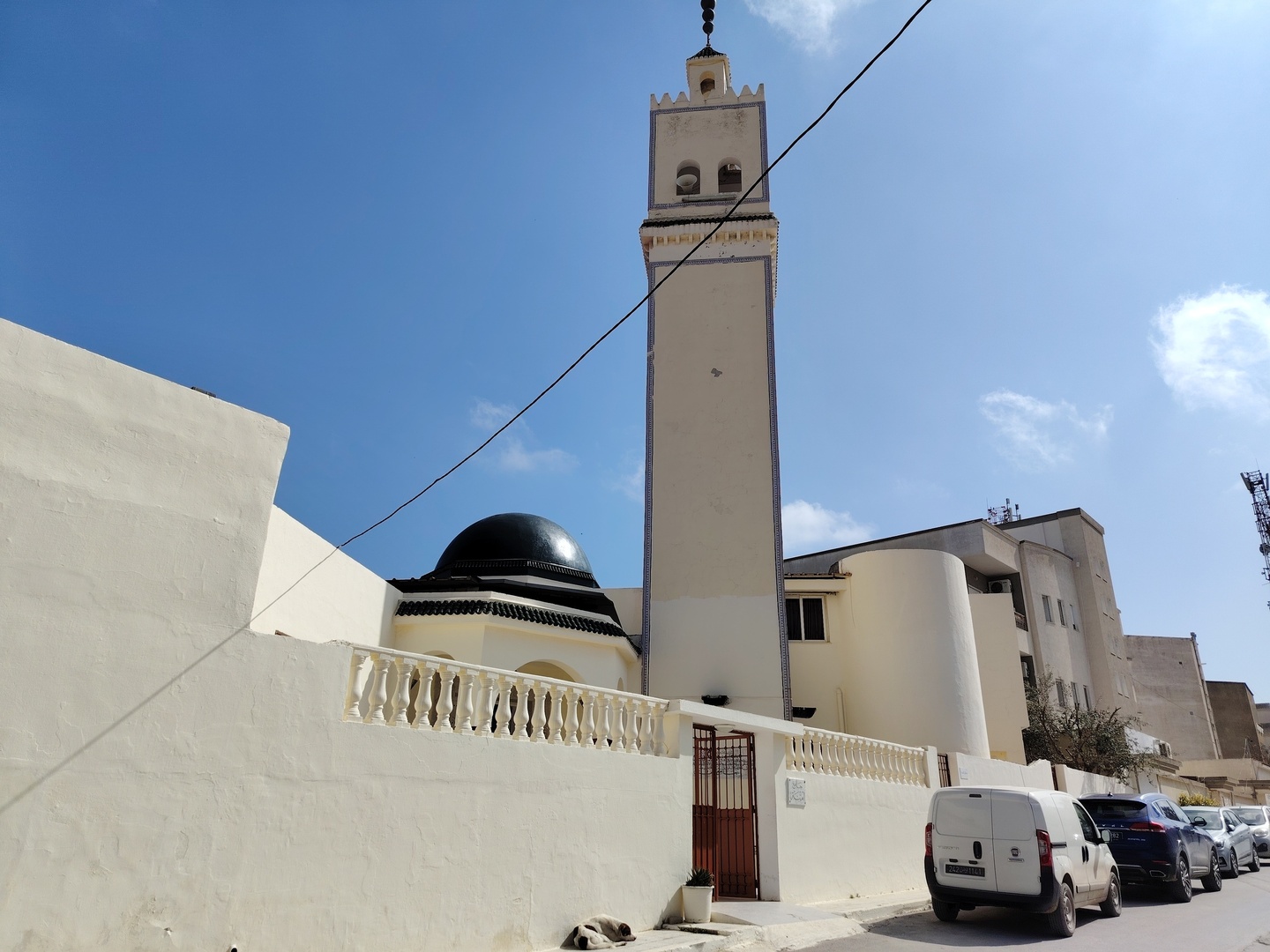 جامع آمنة المنار 1 - تونس