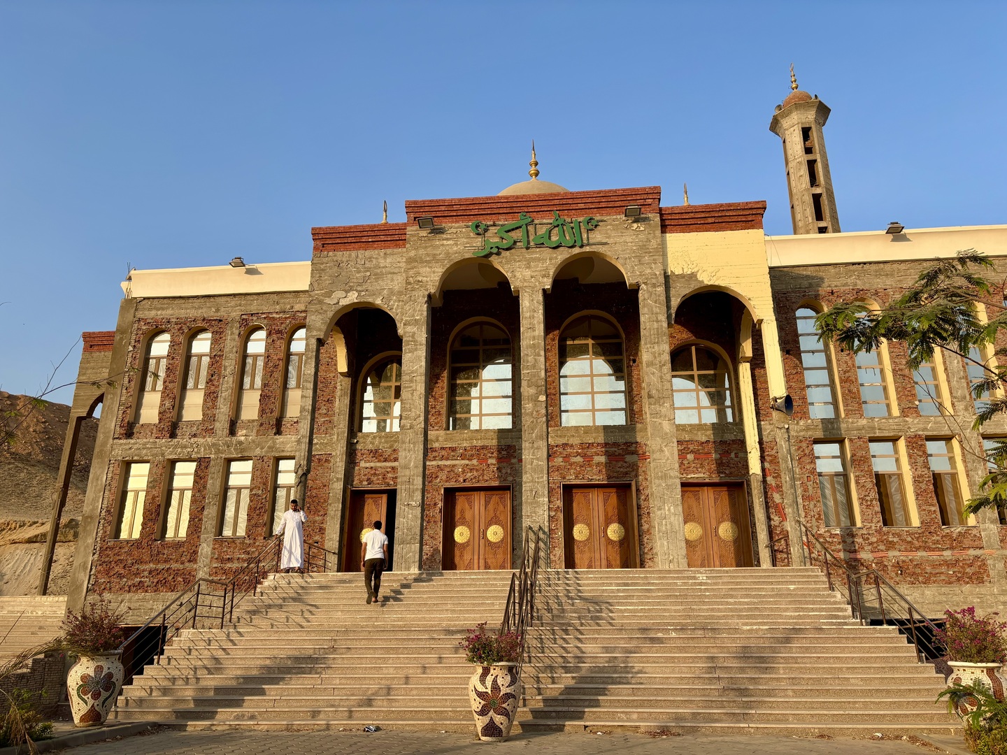 مسجد الحي القيوم بالحي الرابع
