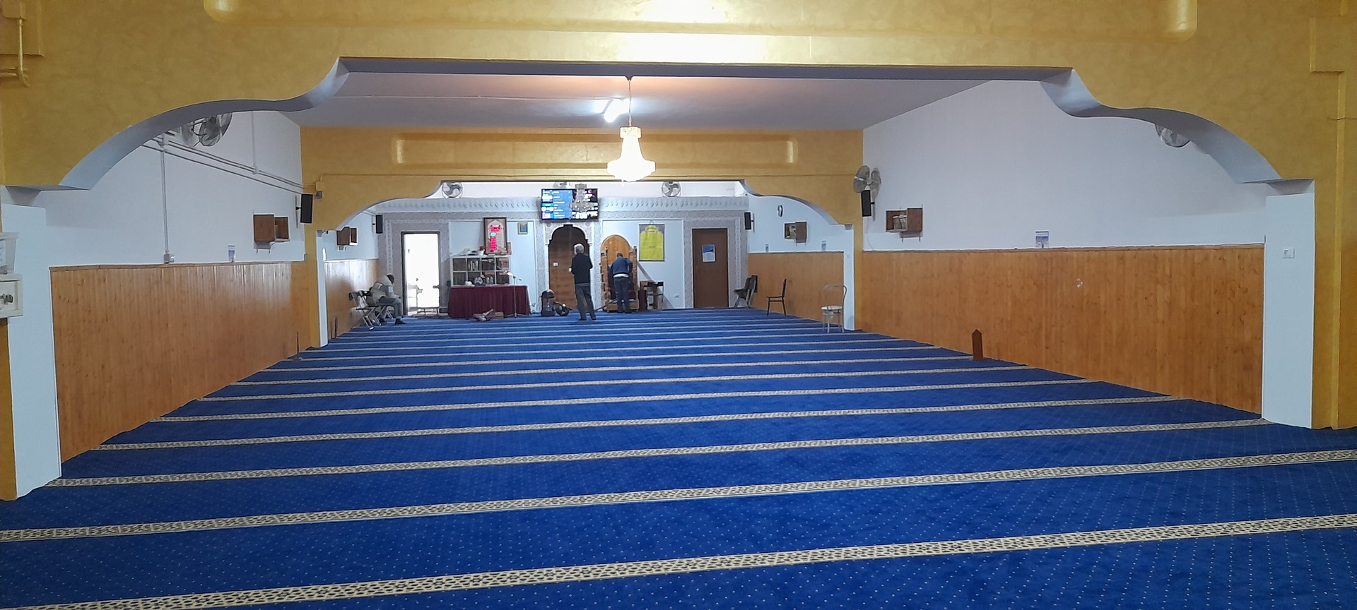 مسجد النور فليني فالدارنوMOSCHEA AL NOOR