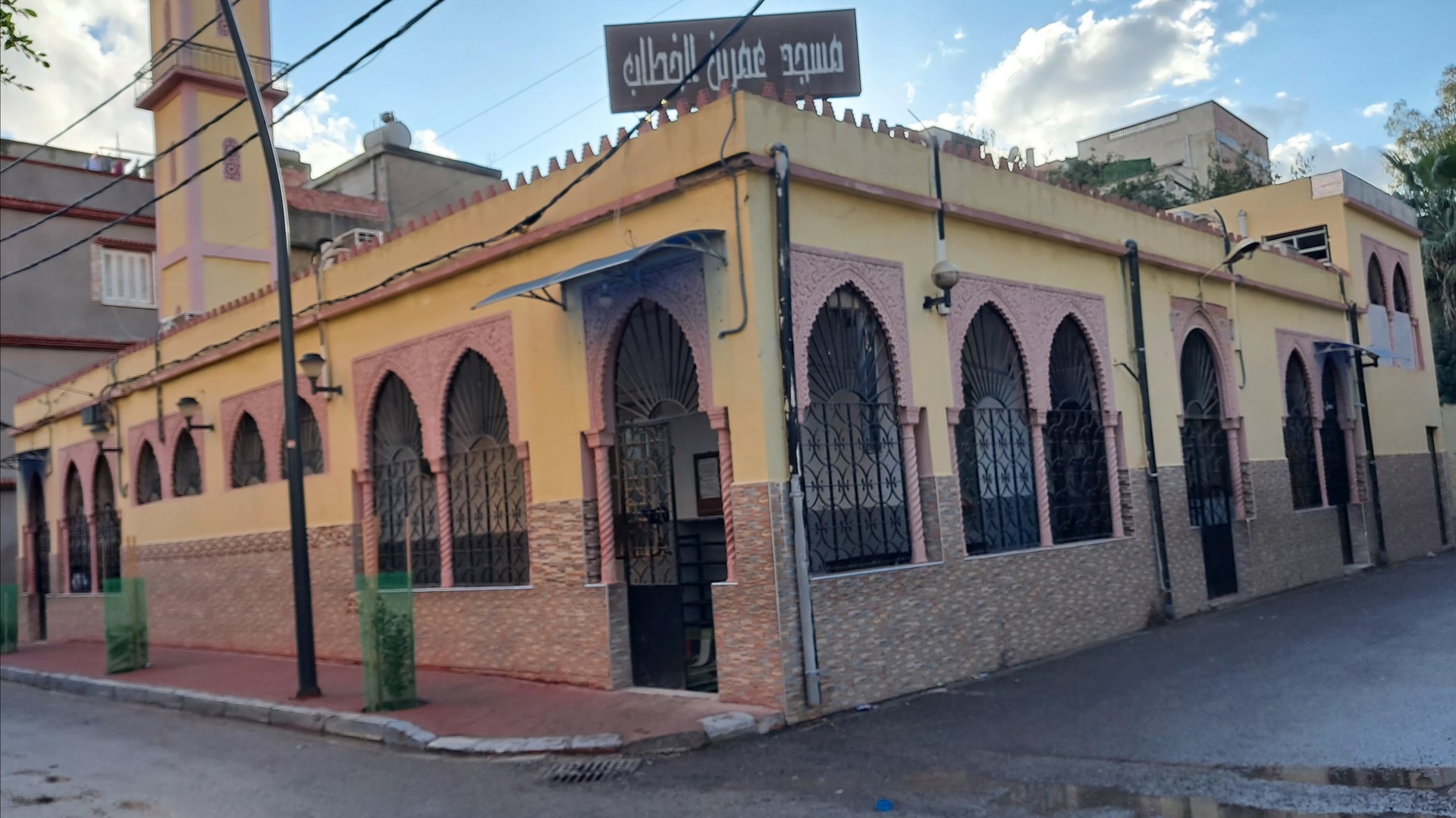 مسجد عمر بن الخطاب "شراعبة"