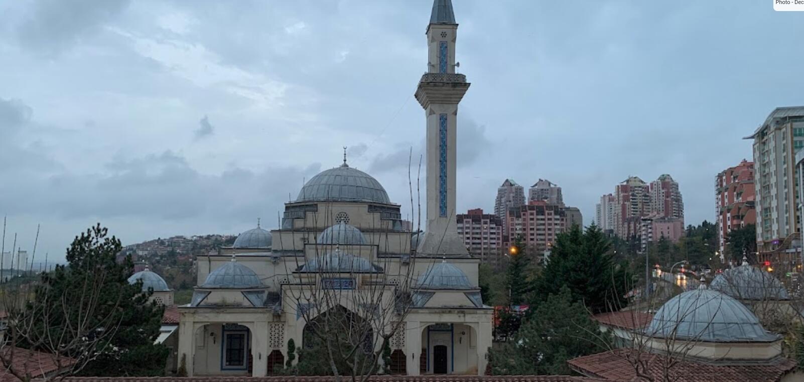 BAHÇEŞEHİR MERKEZ CAMİ
