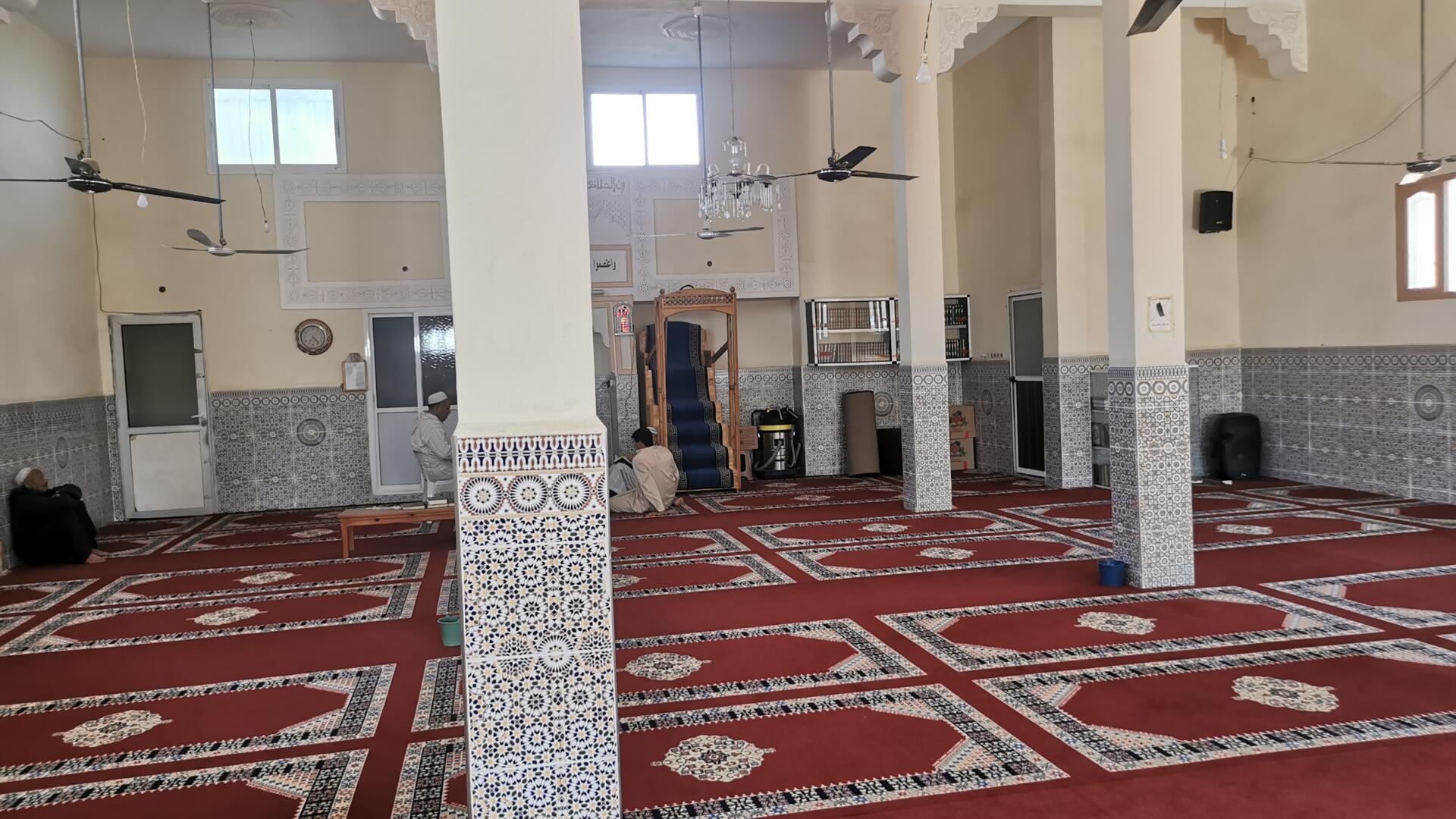 مسجد السات